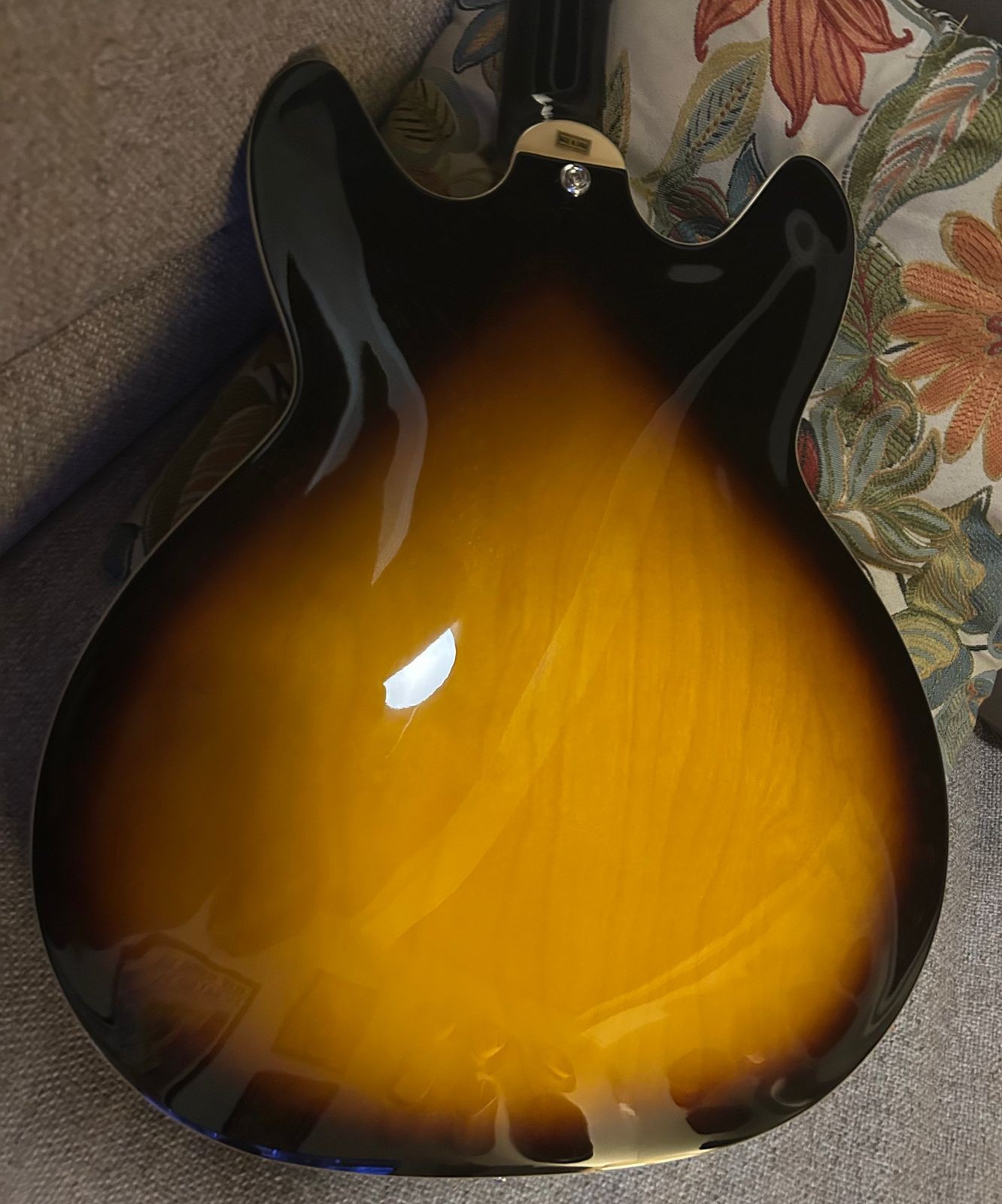 2021 Hagstrom Viking Deluxe Semi-Hollowbody Electric Guitar, Tobacco Sunburst
