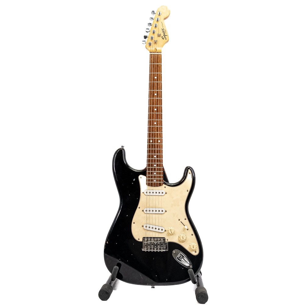 Squier Standard Stratocaster Electric Guitar Black w/ Gig Bag Setup Ready