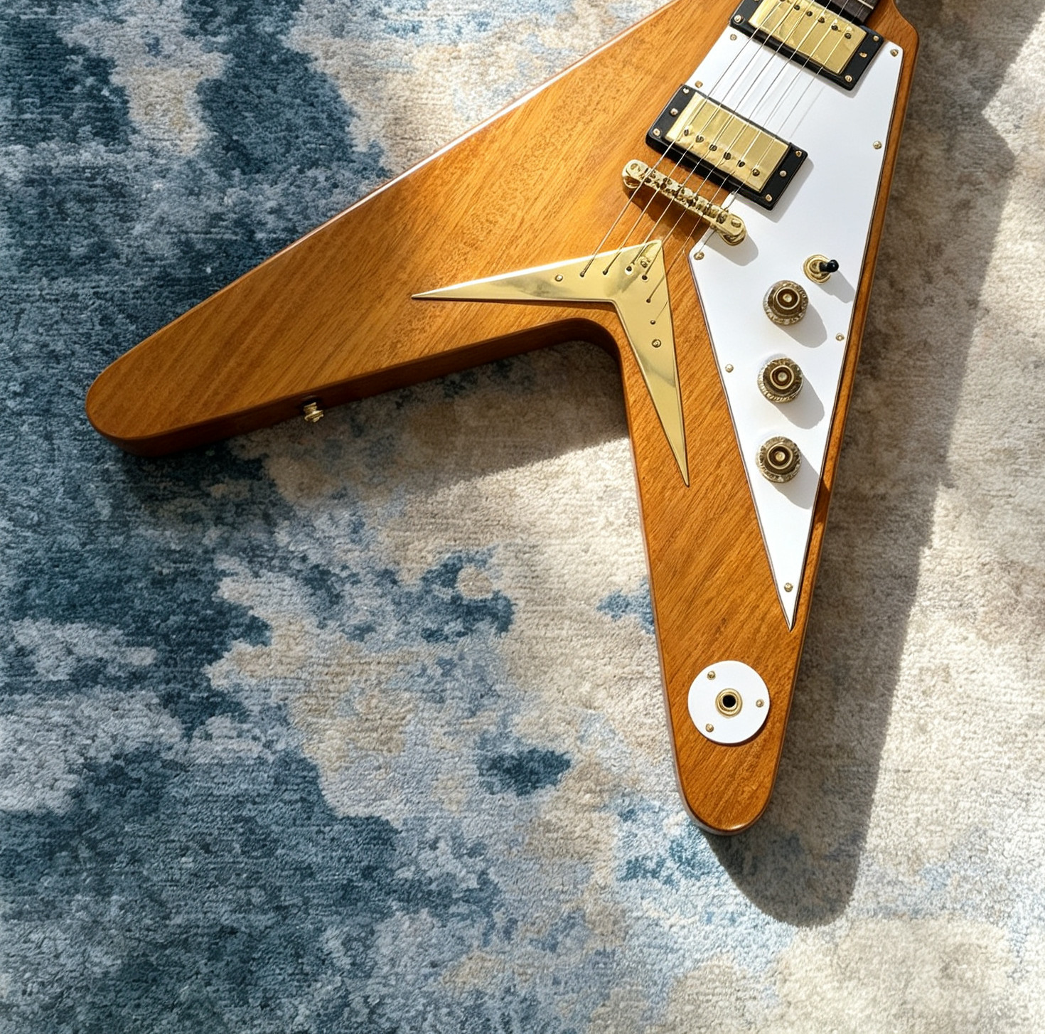US Warehouse Natural V Shape Electric Guitar Rosewood Fingerboard 6strings
