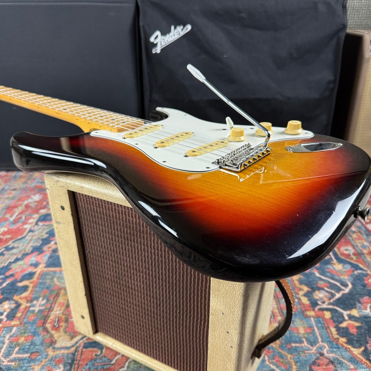 Fender Stratocaster Model ST43 Alder Made in Japan – 2004-2005