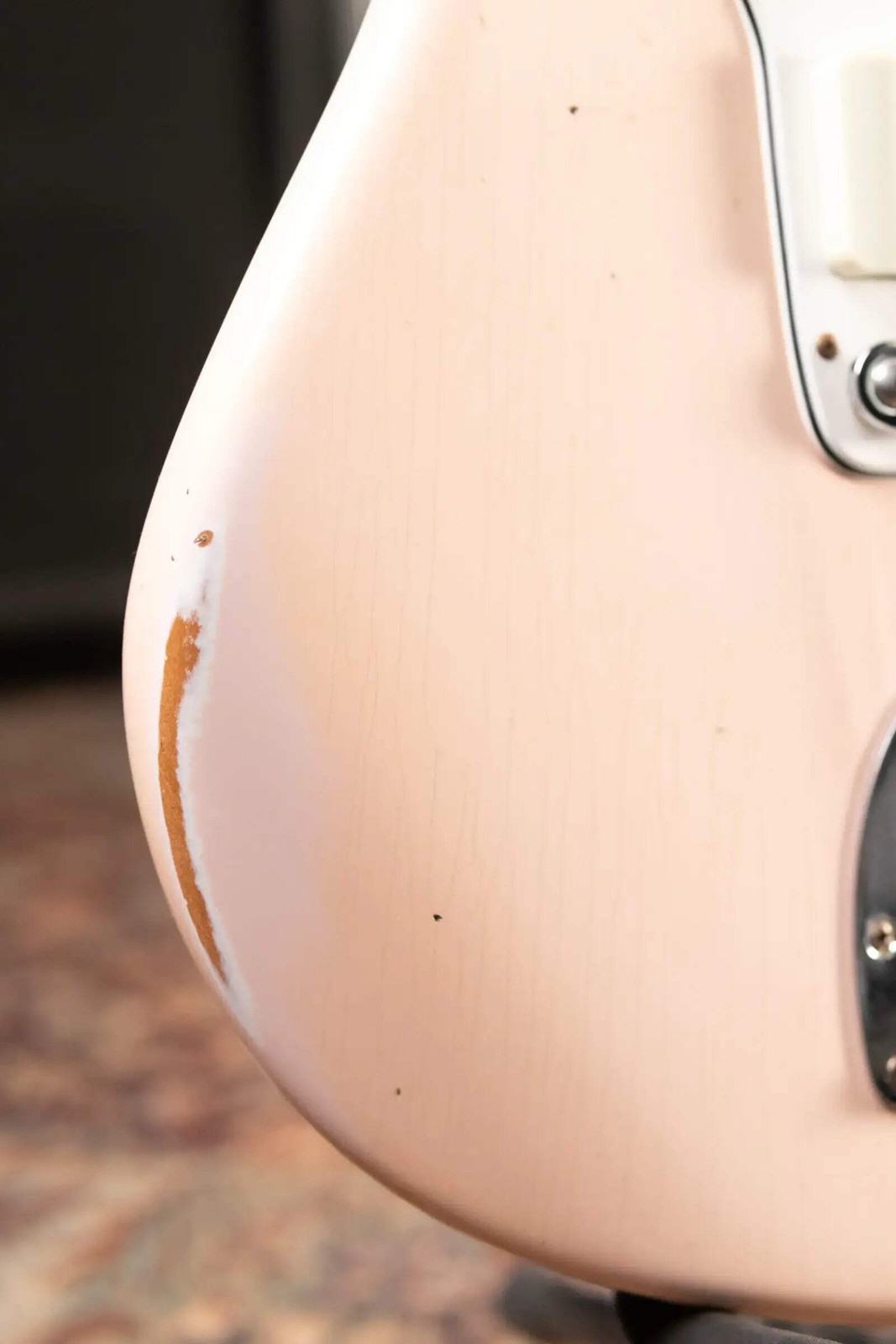 Fender Custom Shop 1963 Jazzmaster Relic Electric Guitar – Aged Shell Pink with