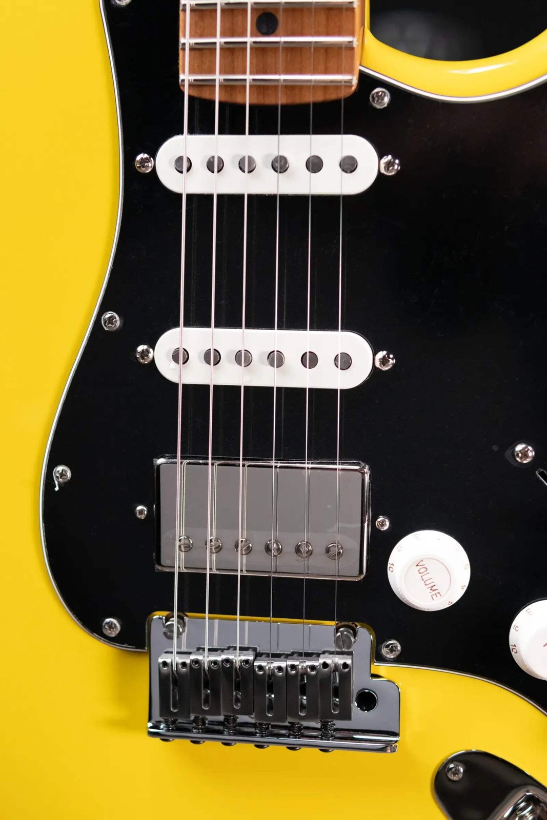 Fender Limited Edition American Ultra II HSS Stratocaster Electric Guitar – Graf