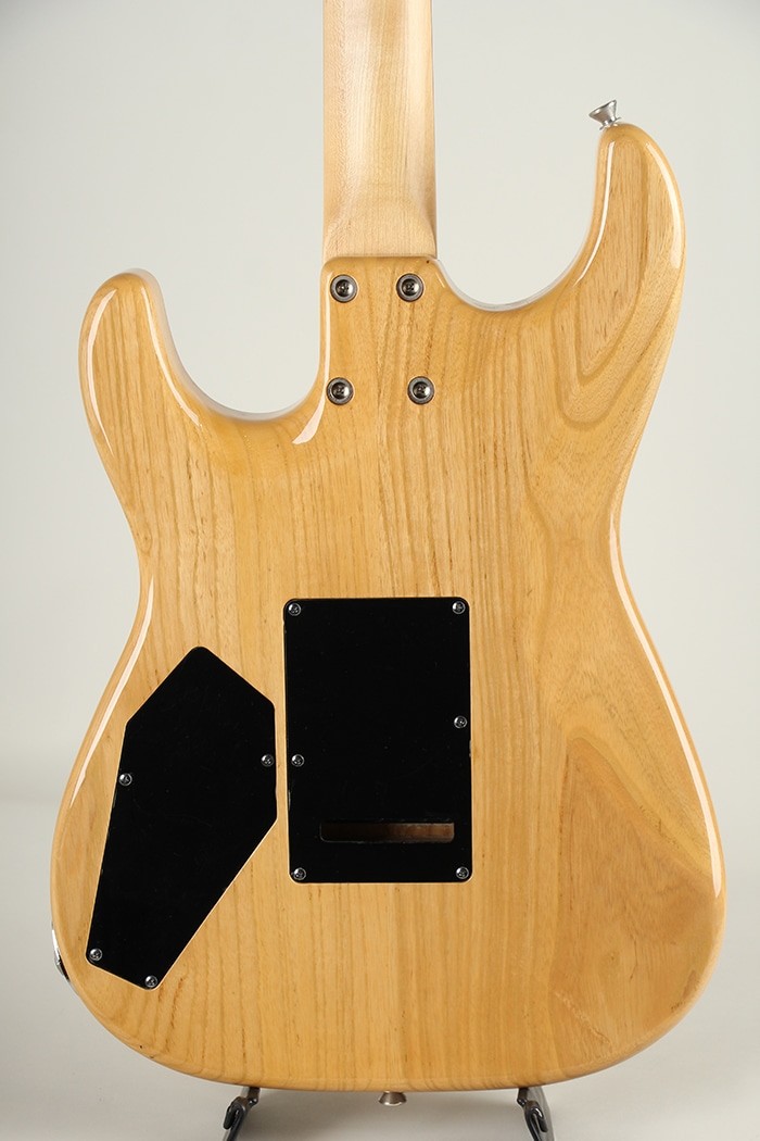 Combat ST-Warm Bolt-on Natural Used Ash body Maple fingerboard w/Soft case