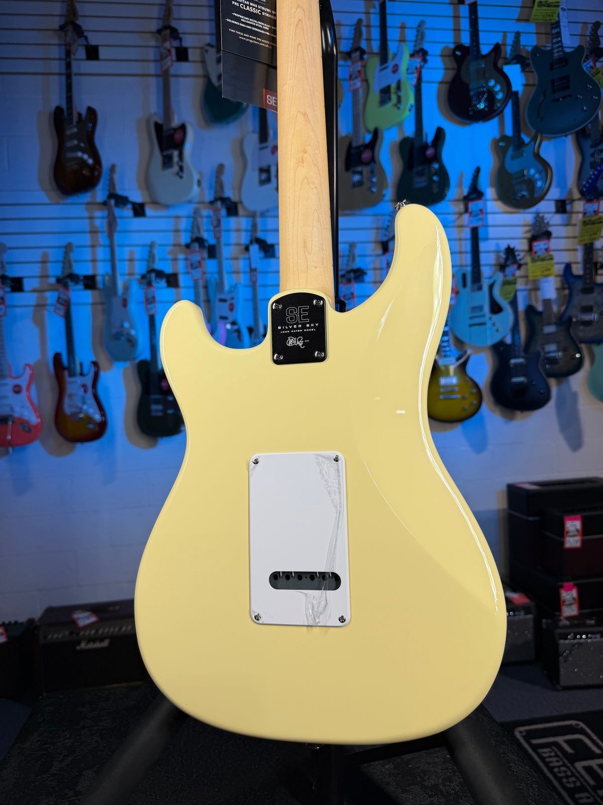 PRS SE Silver Sky Electric Guitar Maple Fingerboard Moon White, w/ Gig Bag, 714