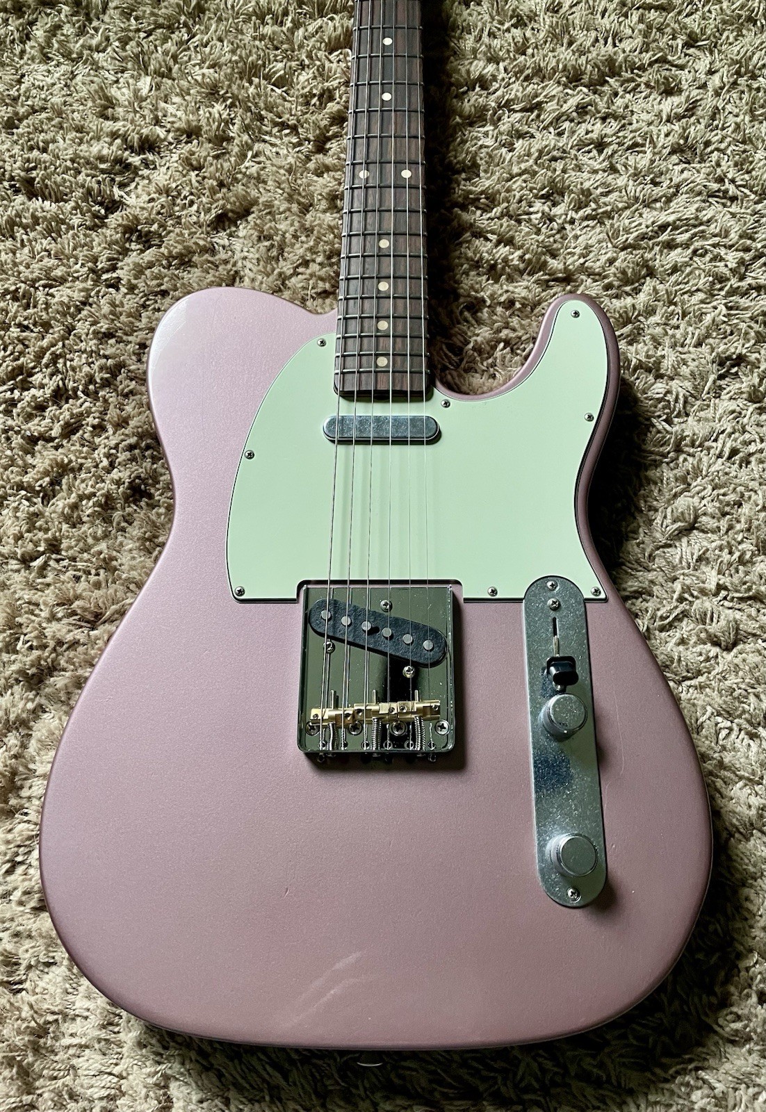 Fender Limited Vintera II Road Worn ’60s Telecaster – Burgundy Mist – Modified
