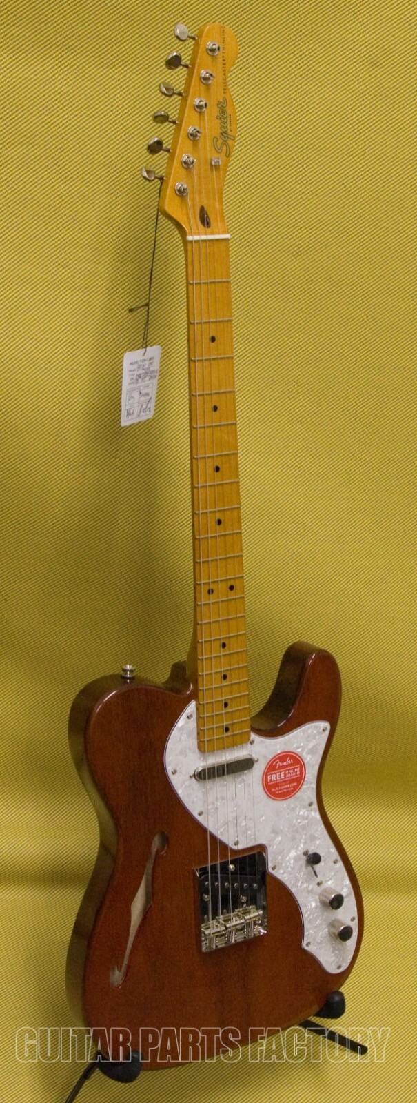 037-4067-521 Squier Classic Vibe ’60s Thinline Telecaster Guitar Natural Finish