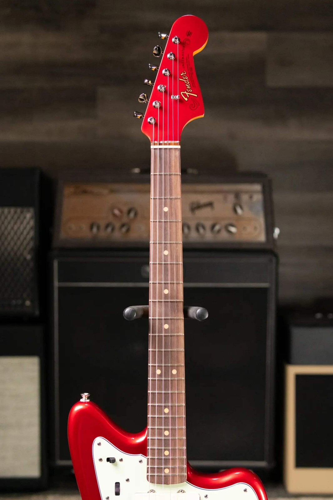 Fender Vintera III Mid ’60s Jazzmaster Electric Guitar – Candy Apple Red with Gi