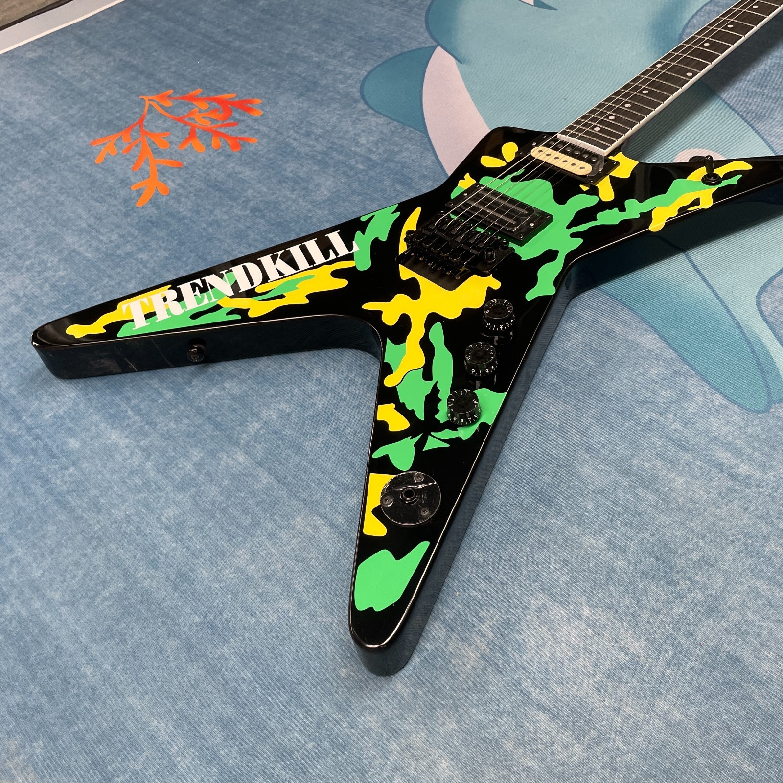 Custom Dimebag Washburn Trendkill CF Electric Guitar 6 strings Skull Body HH