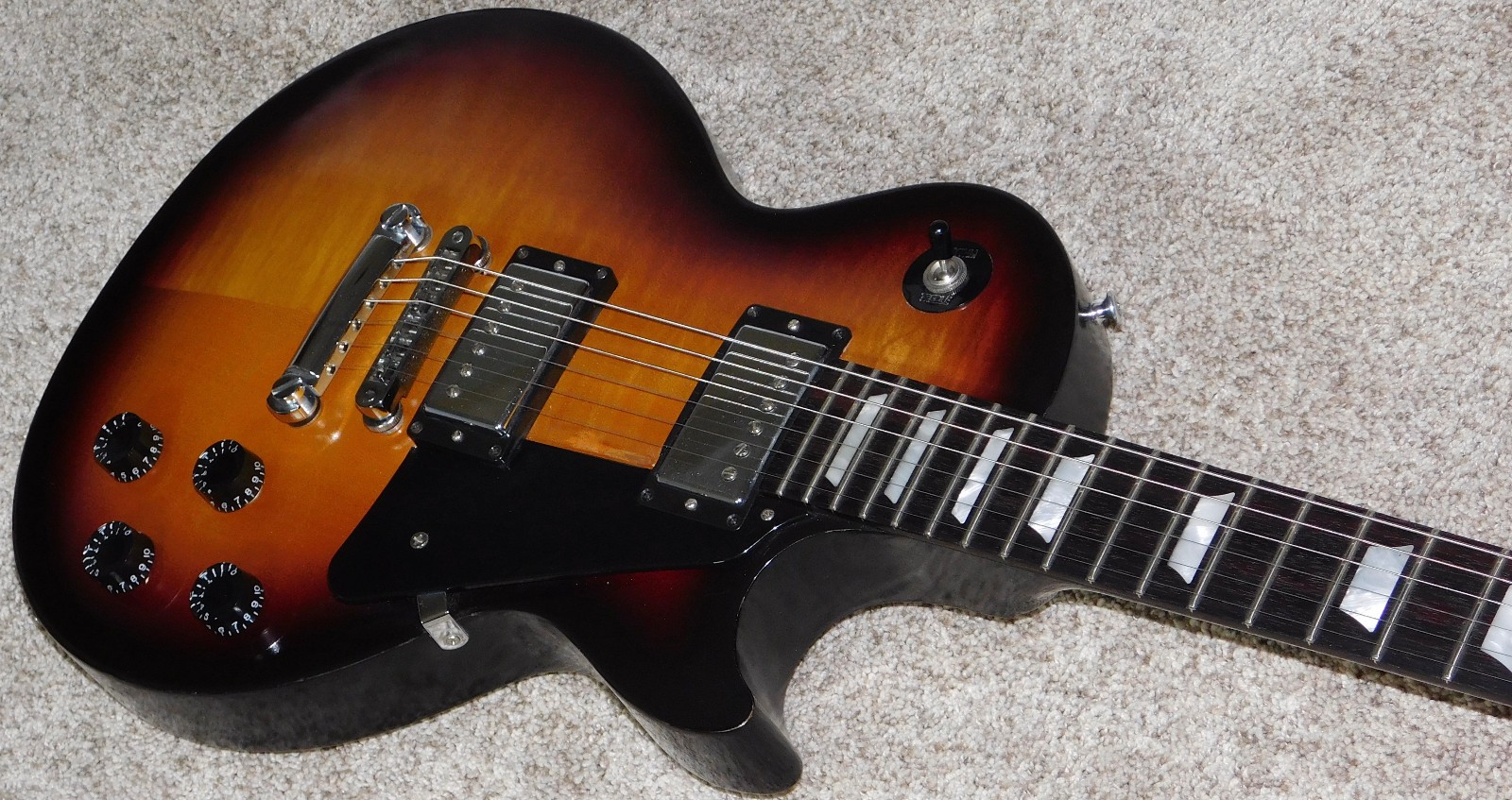 Gibson Les Paul Studio Electric Guitar Fire Burst 2013