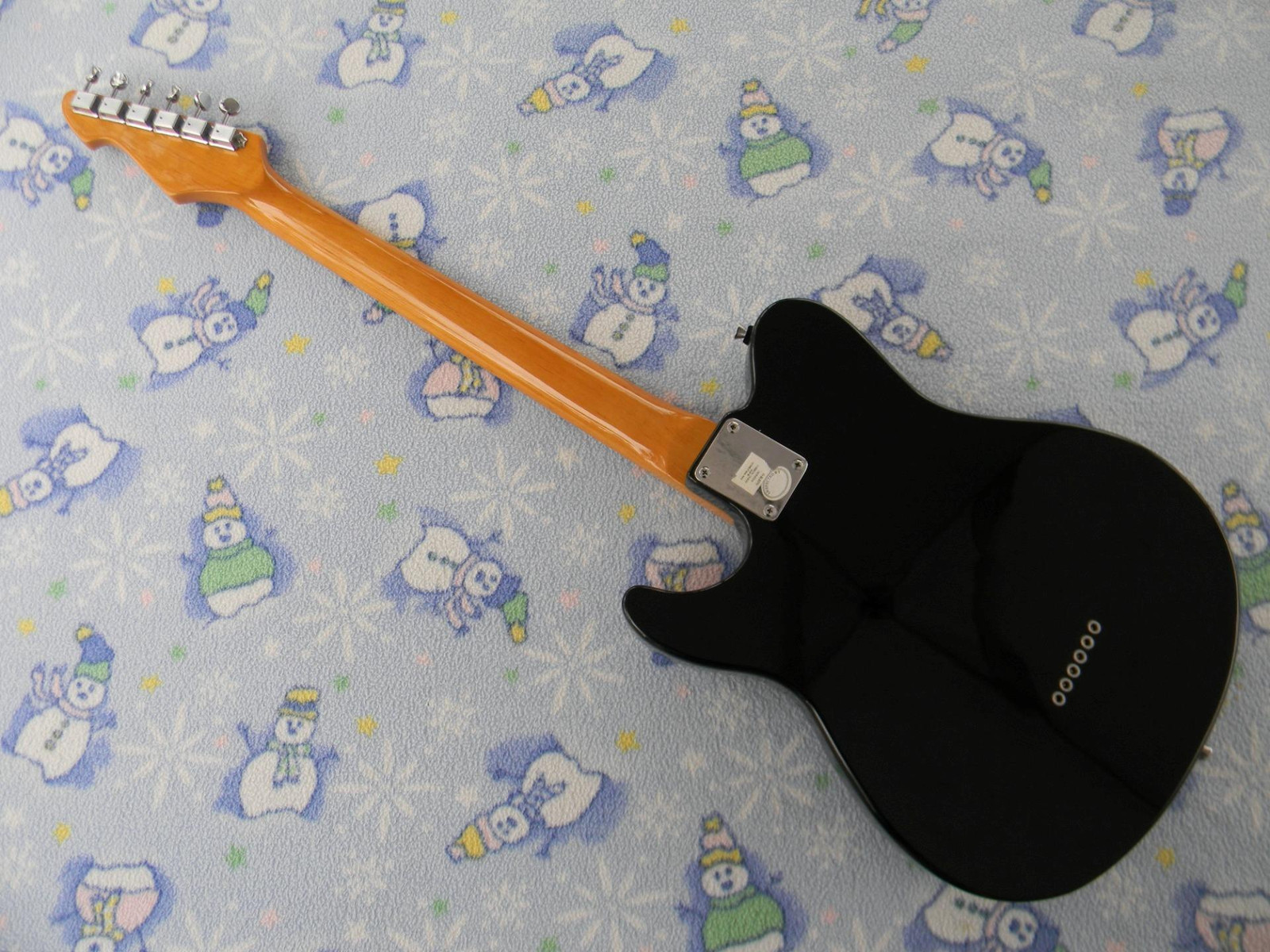 Peavey Generation EXP Nashville, Alnico 5’s, Hot Bridge Pickup, PIO Capacitor