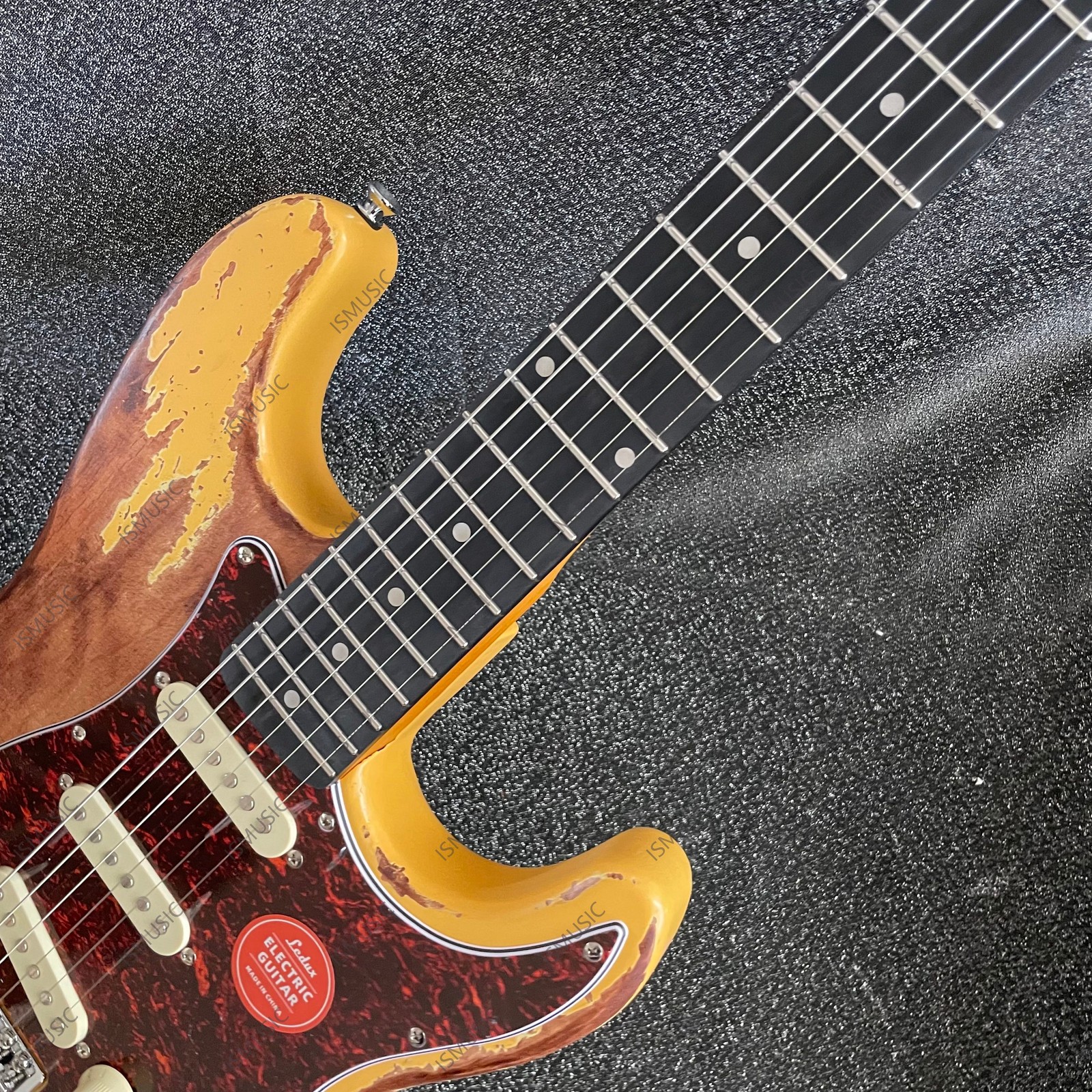 Aged Solid Body Electric Guitar Bone Nut Stainles Steel Rounded Fret Edge Yellow