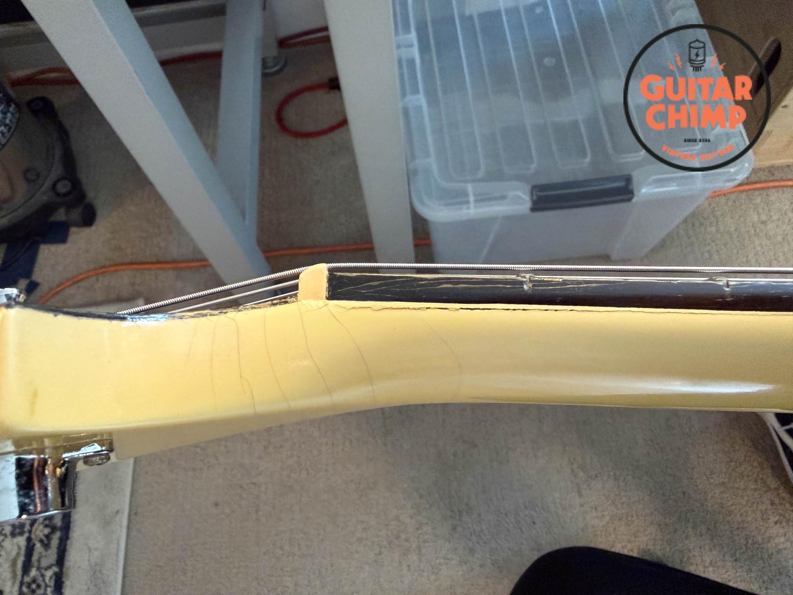 1997 Gibson Explorer ’76 Reissue – Classic White | Original Case | Vintage Patin