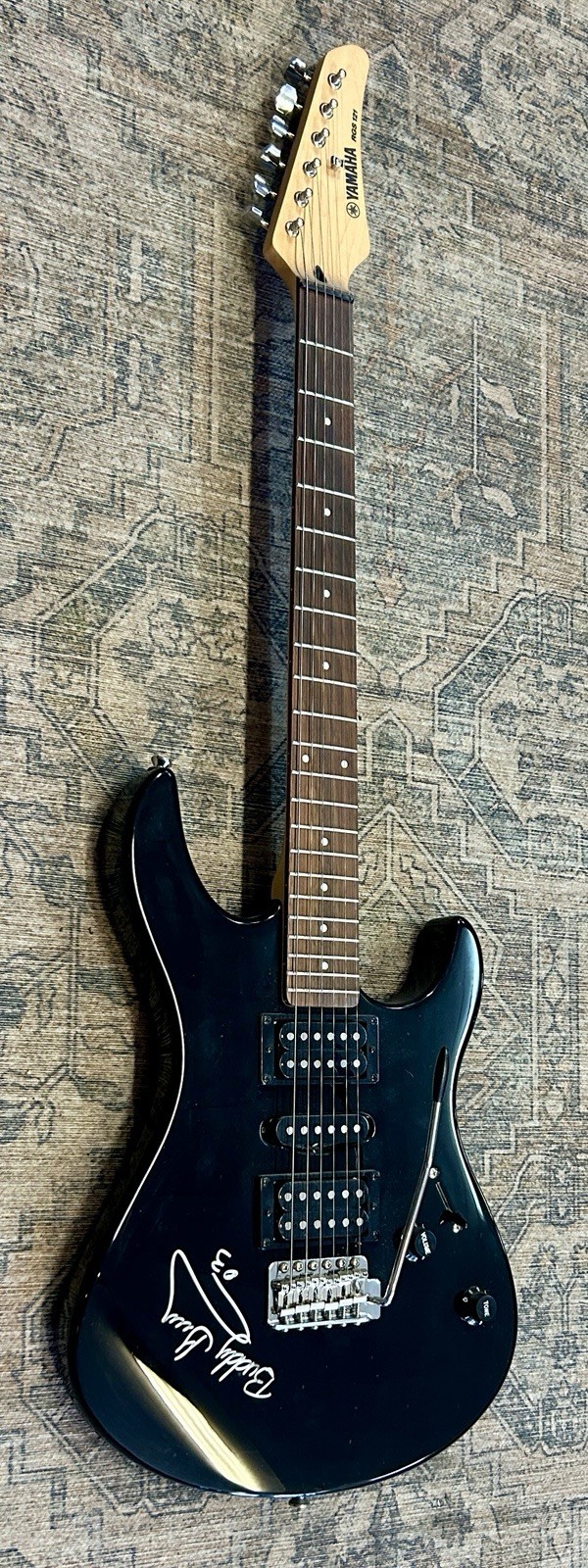 2003 Buddy Guy Autographed Electric Guitar