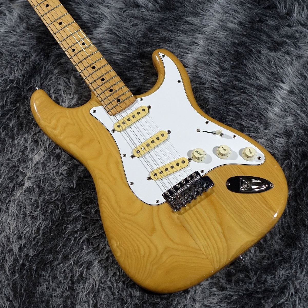 Electric Guitar Fender Japan ST72-55 1989-1990 Natural SSS MIJ Japan