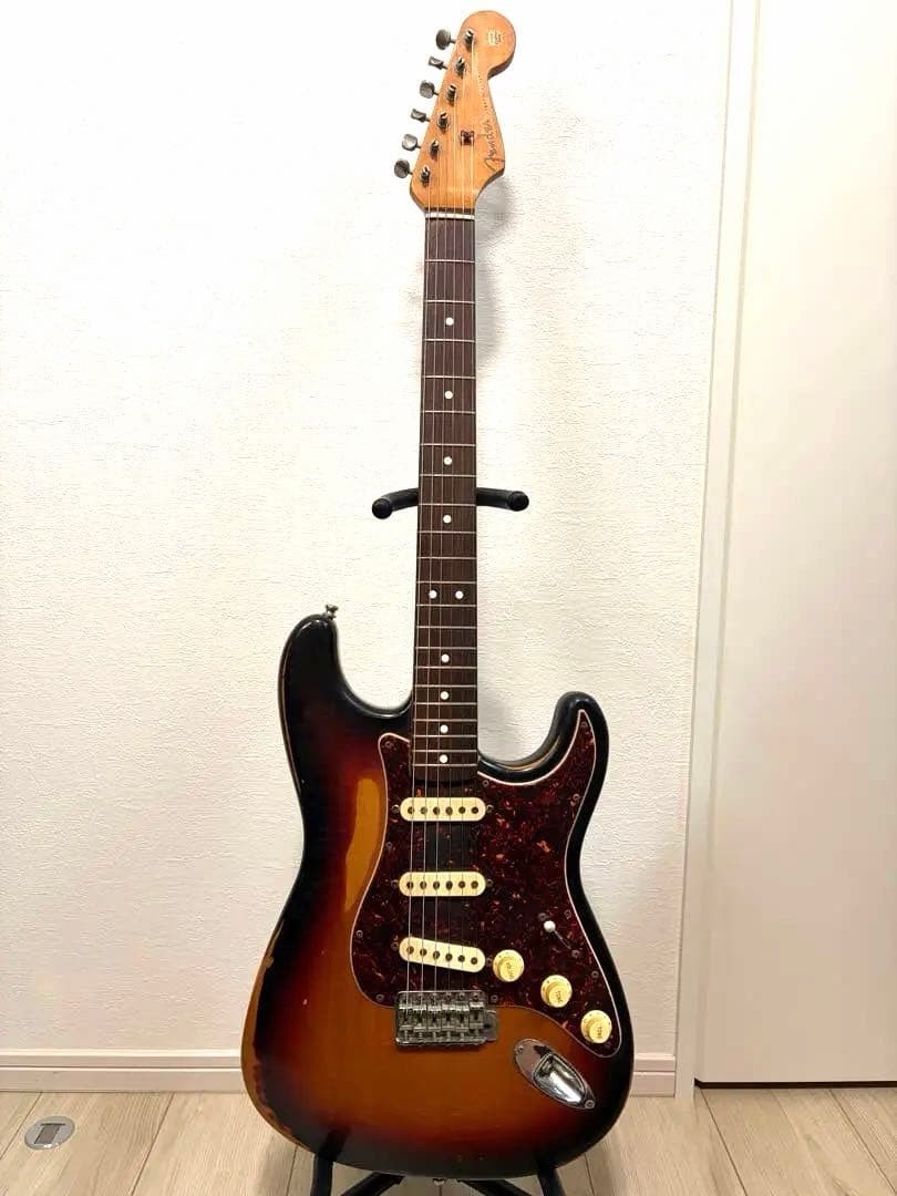 Fender USA Stratocaster 1988 Used Electric Guitar with Bright Tone