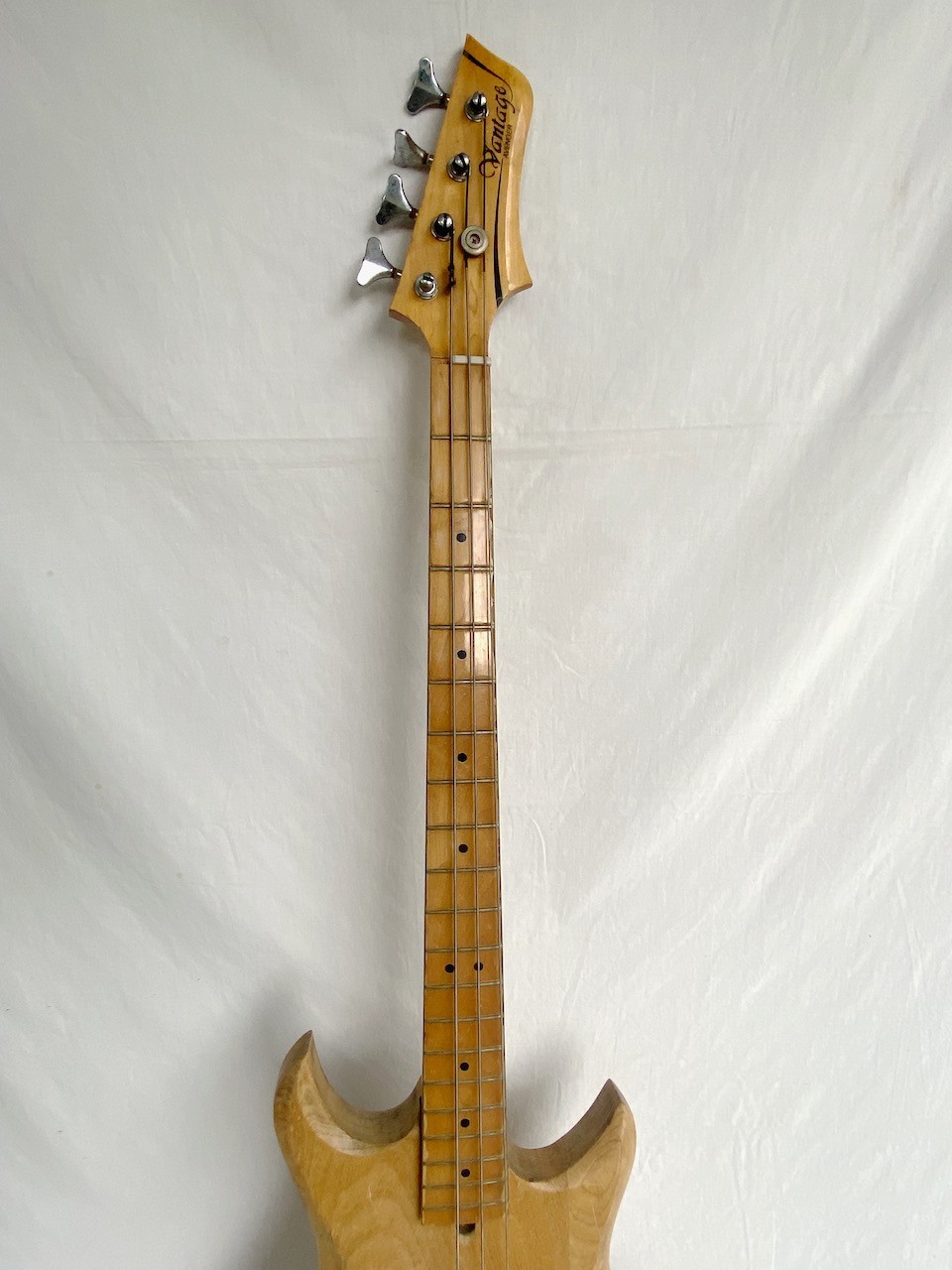 Vintage VANTAGE Avenger Electric Bass. Natural Wood JAPAN. Rare