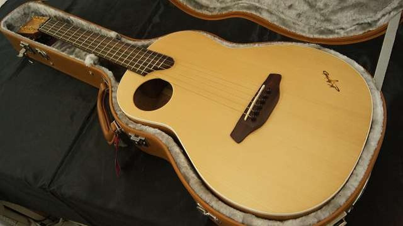 (K.YAIRI) NOCTURNE-ST Used Spruce body Maple neck Rosewood fingerboard Hard case