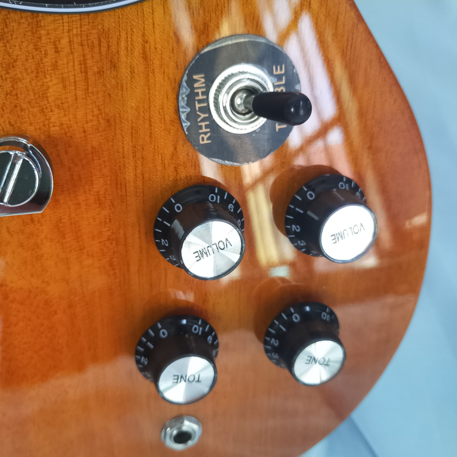 “Little Devil” Standard Natural Solid Body Electric Guitar Mahogany Body 22Frets