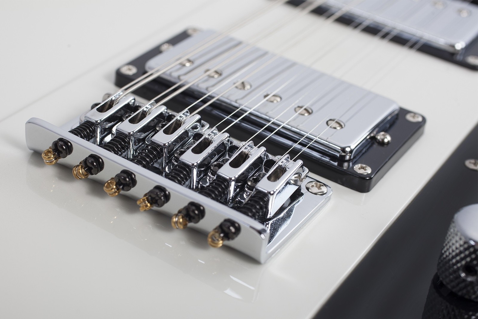 Schecter Robert Smith UltraCure XII guitar in Vintage White
