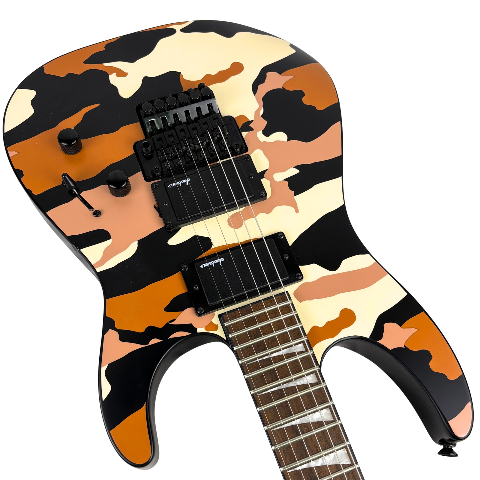 Jackson X Series Soloist™ SLX DX Camo, Laurel Fingerboard, Butterscotch Camo