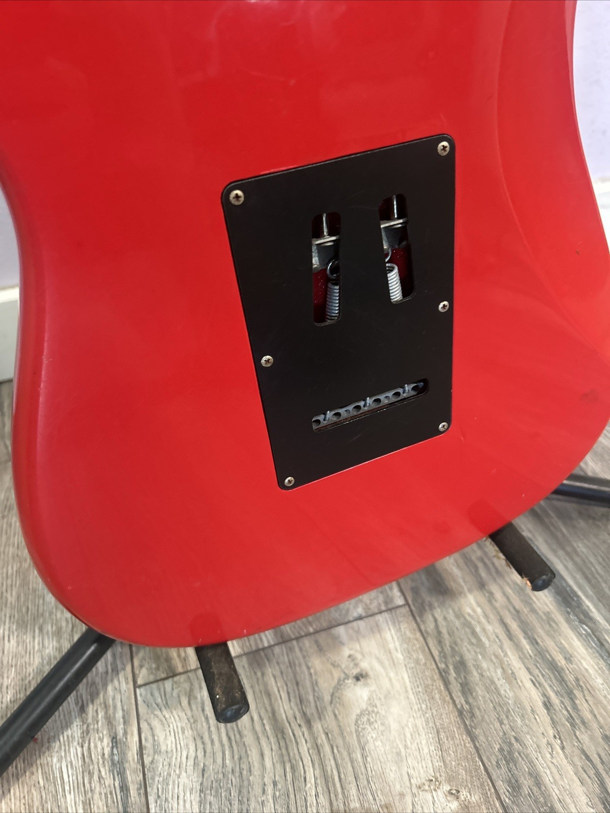 Silver tone Red & White Electric Guitar Model SS – 11/R