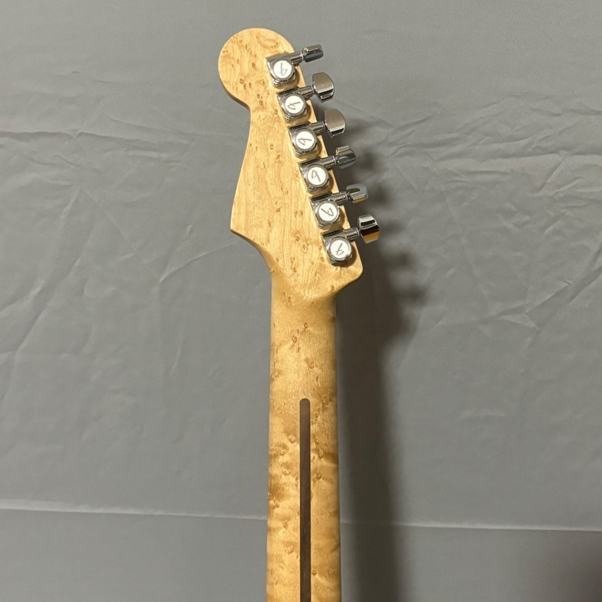 Vellvett Stratocaster + Fender Eric Clapton mod