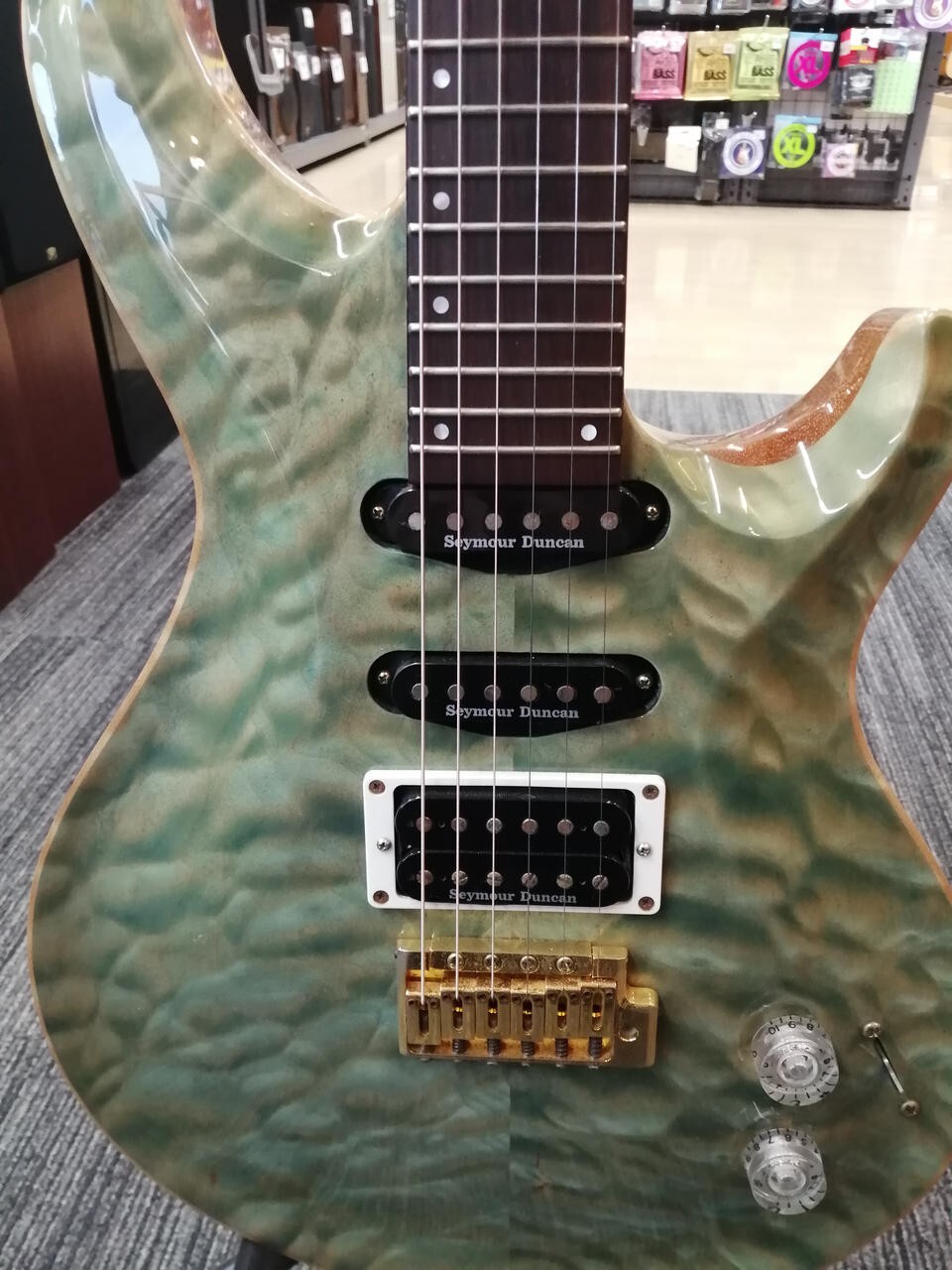 ESP Custom Order Amorous Original Gold Hardware Made in Japan Electric Guitar