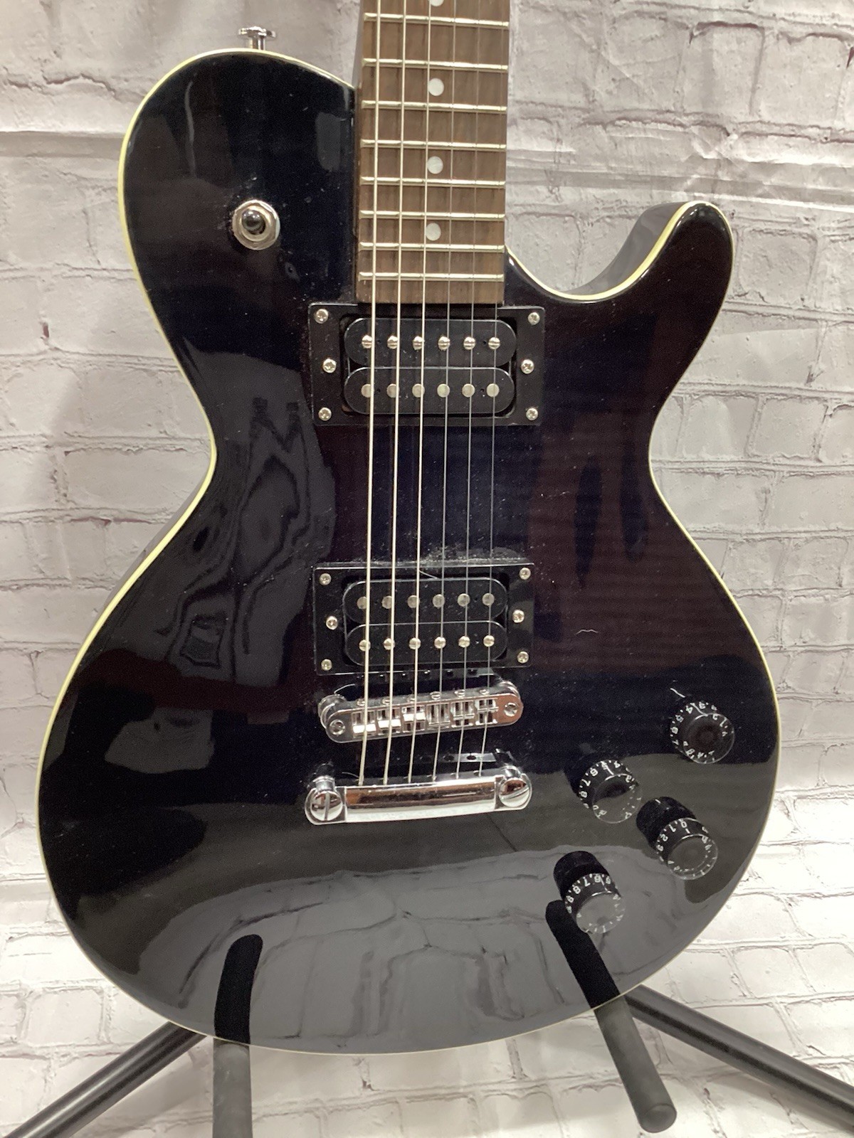 Dean EVO Black Guitar Used
