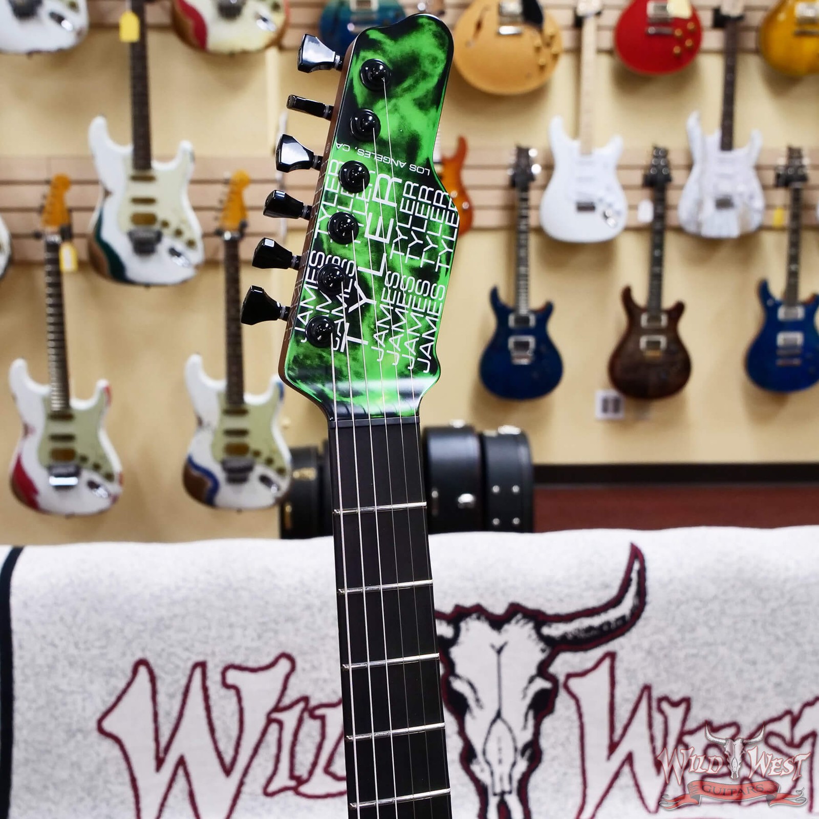 James Tyler USA Studio Elite HD HH Roasted Maple Neck Neon Green Shmear 7.45 lbs