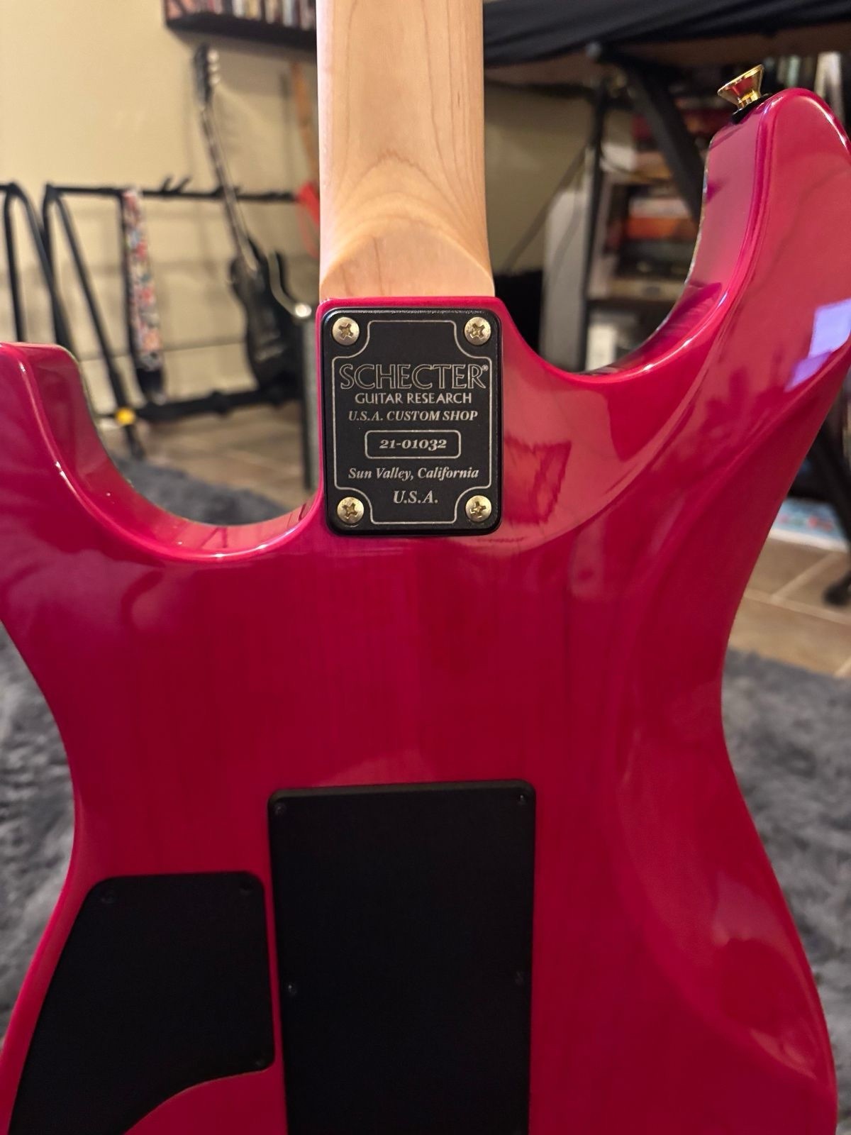 Schecter Sunset Custom II Stabilized Top Trans Pink