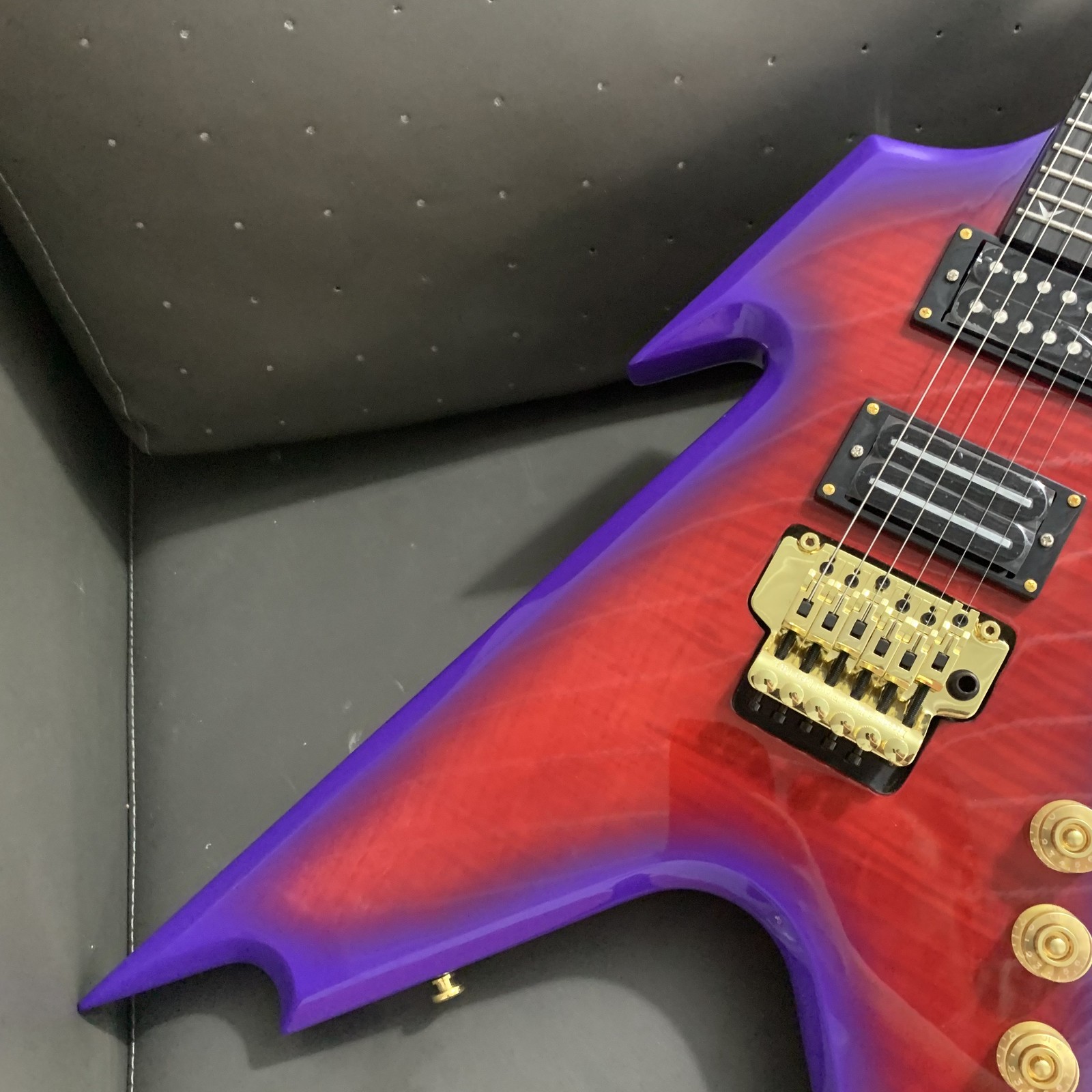Purple Red Burst Razor V Electric Guitar for Metal Hard Rock Players HHFR Bridge