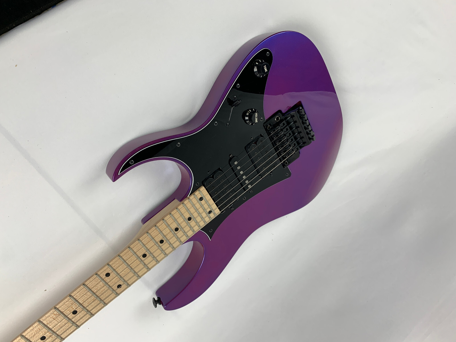 Ibanez RG550 Purple Neon PN Electric Guitar Made in Japan RG 550 Customer Return