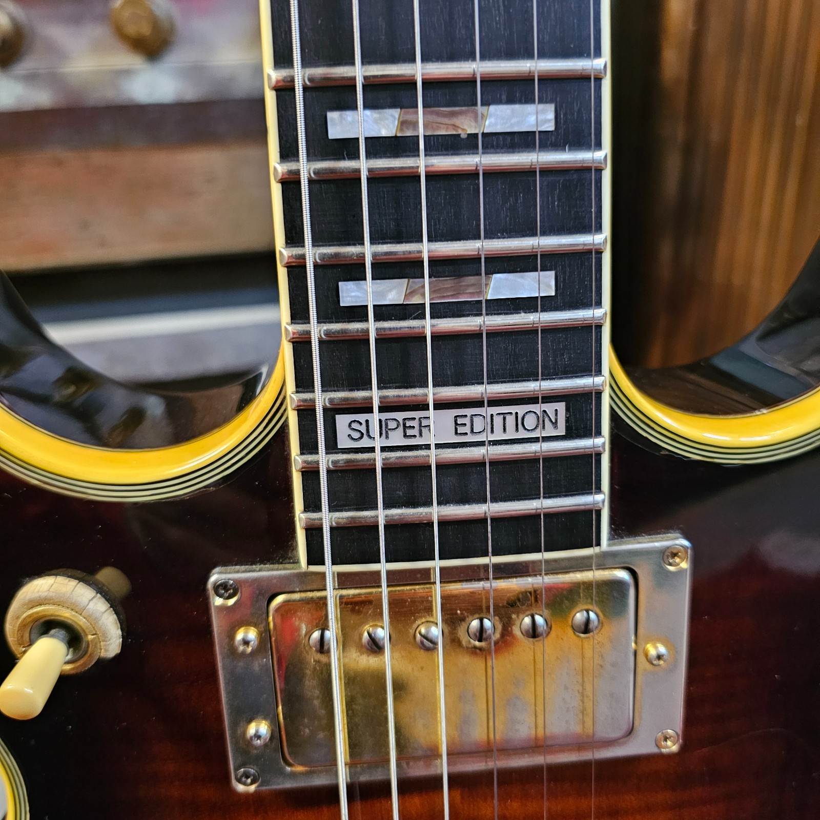 1986 Ibanez AR 300 Super Edition Antique violin