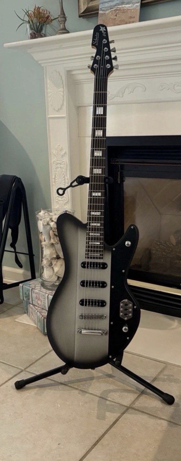 Schecter Robert Smith Ultracure VI – Silver Burst Pearl – Open Box