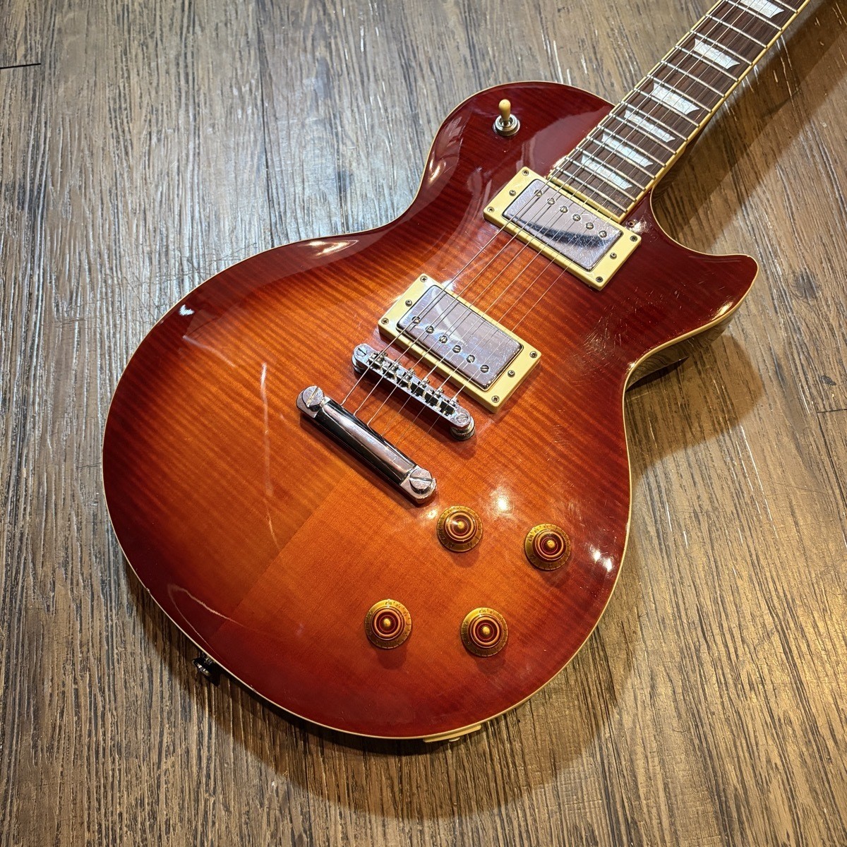 Epis Les Paul Standard 2003 Electric Guitar (no260706)