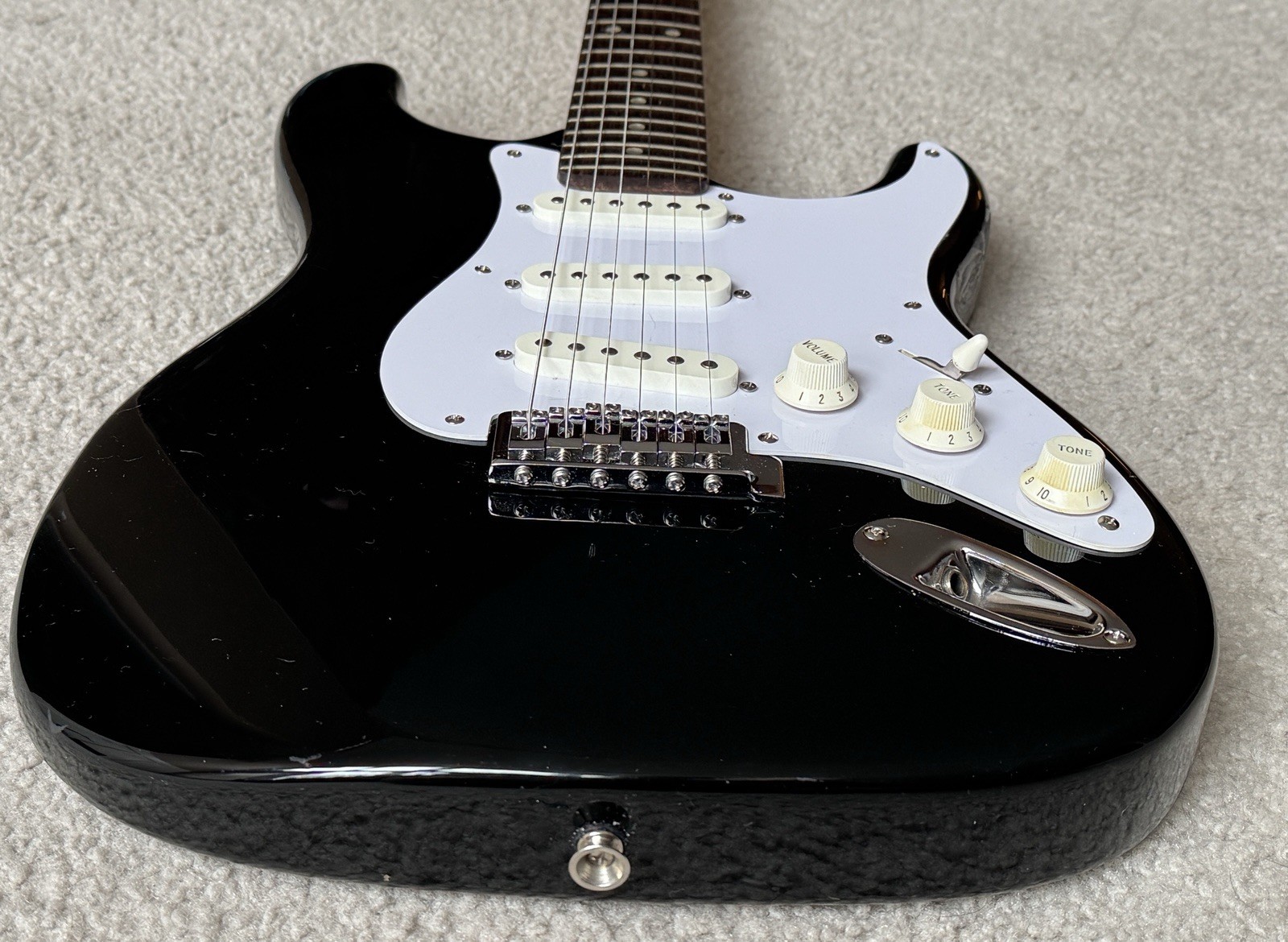 1996 Squier by Fender #NC6 Series Anniversary Stratocaster Excellent Condition