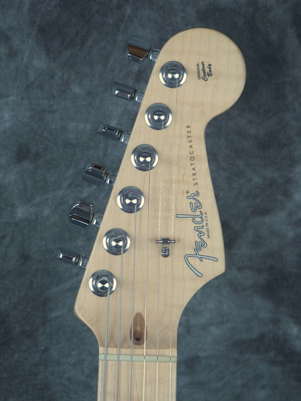 Fender VG Modeling Stratocaster Roland Guitar Case 3 Color Maple Neck USA 2007