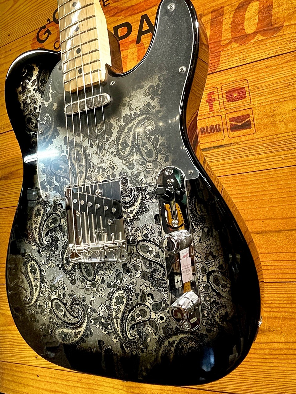Fender Made in Japan Limited Telecaster -Black Paisley- #JD25022129 3.4kg #GG6vw
