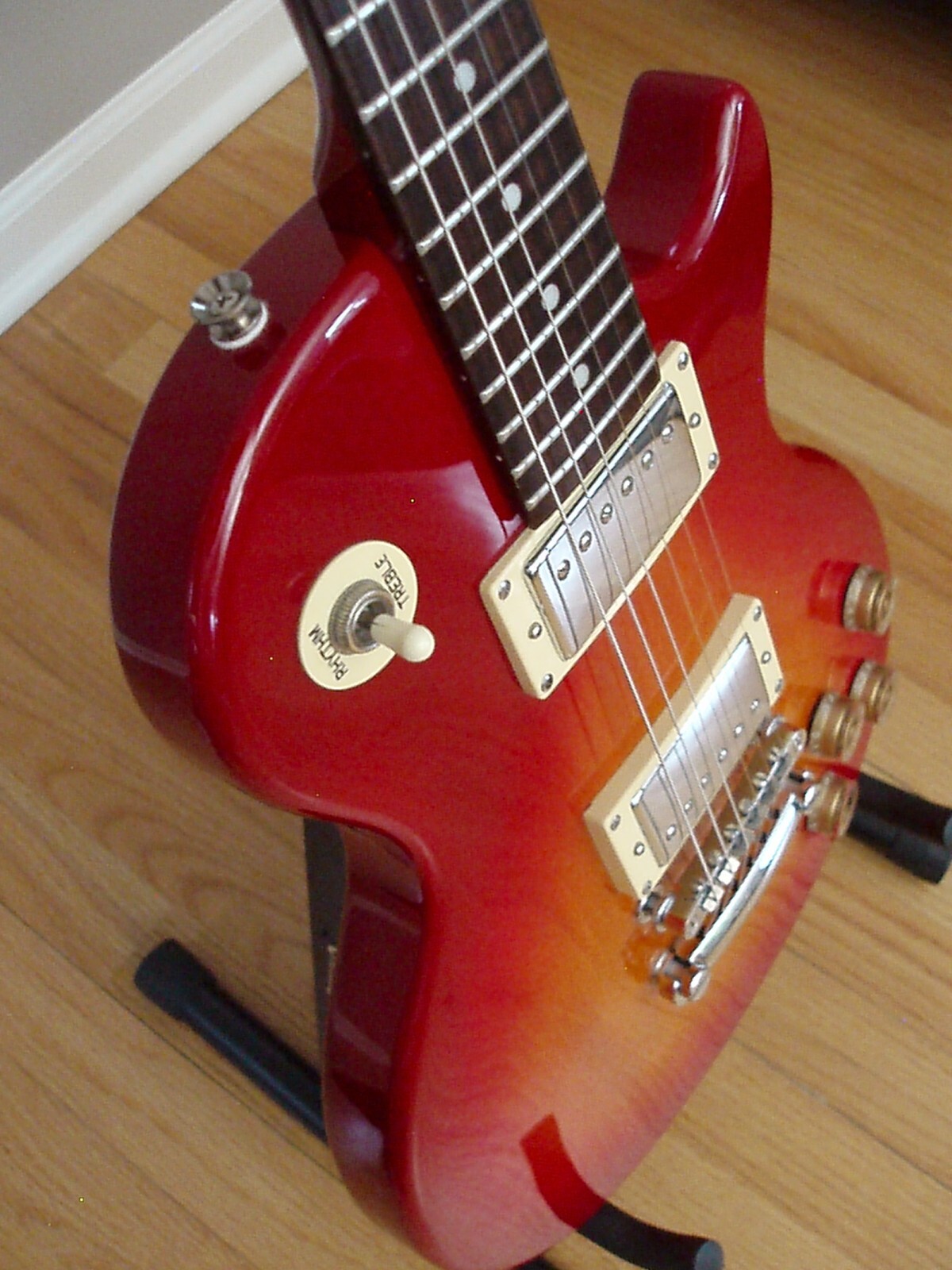 Epiphone Les Paul Model 100 RH Electric Guitar – Cherry Burst / 2004