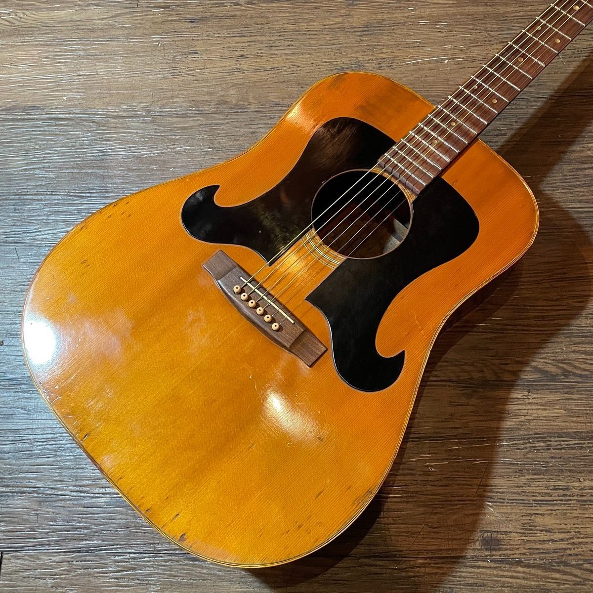 Takamine Elite Acoustic Guitar Acoustic Guitar Takamine