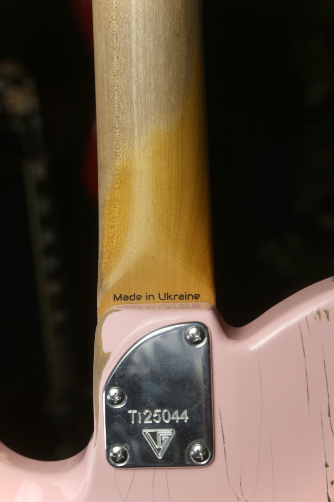 Valiant Titan Telecaster, Made in Ukraine, 2025 – Mola Pink