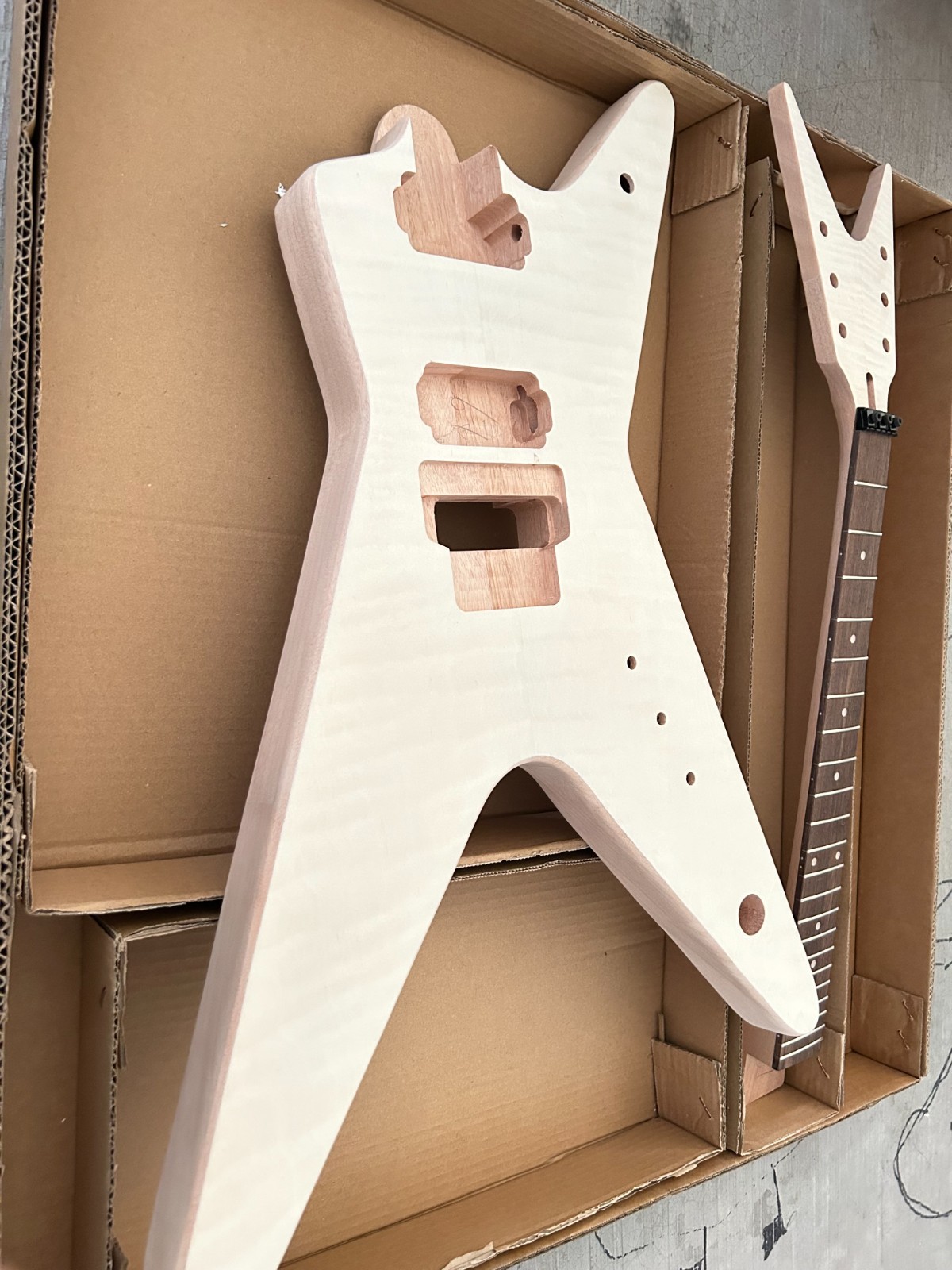 Diy Electric Guitar Kit Dimebag ML Style Mahogany Body Rosewood Fretboard