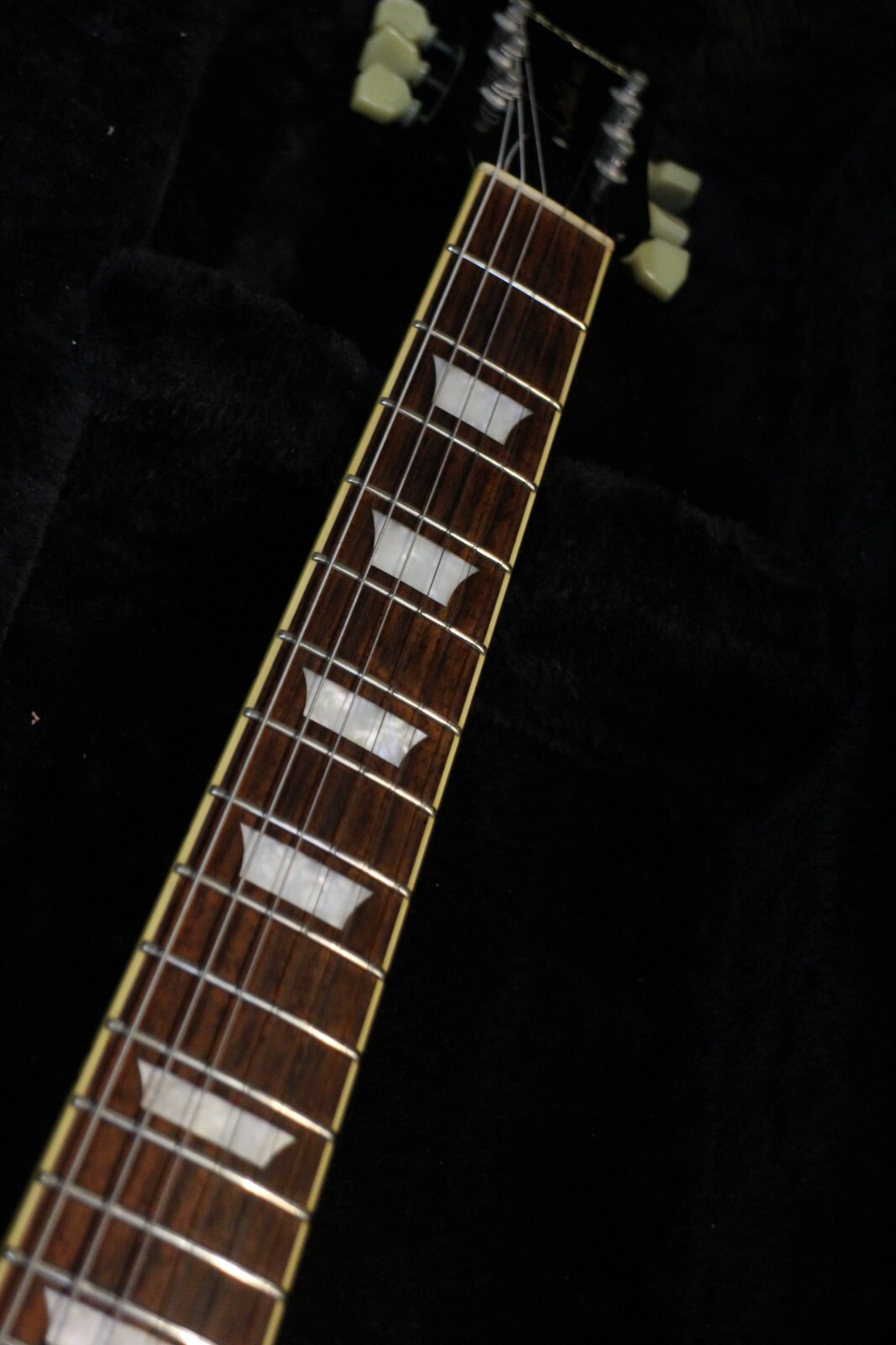 USED Edwards Limited Model Electric Guitar E-LP GT213 230427