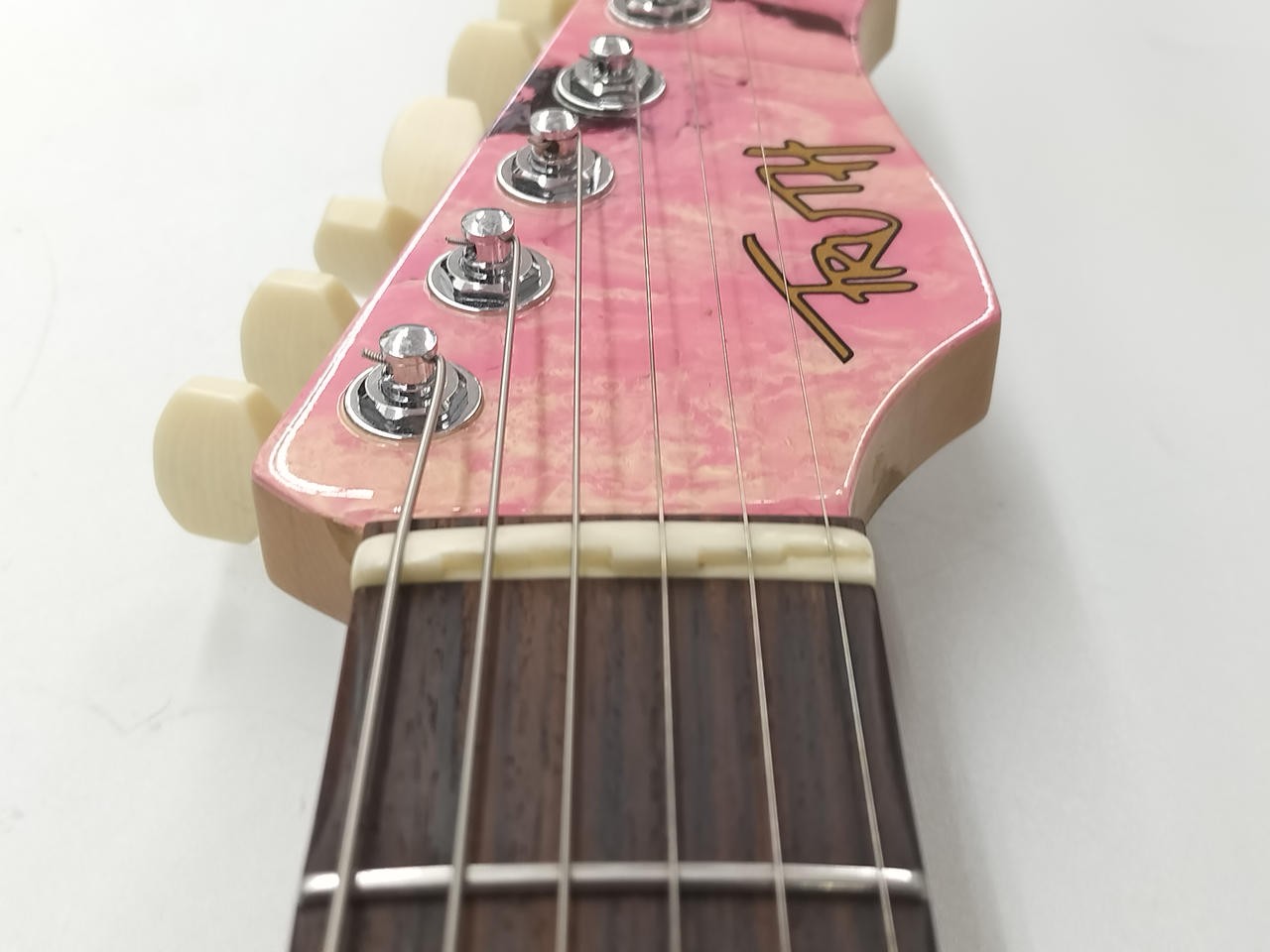 TRUTH TTL-006 LED (SWIRL PBW) Telecaster-type Electric Guitar