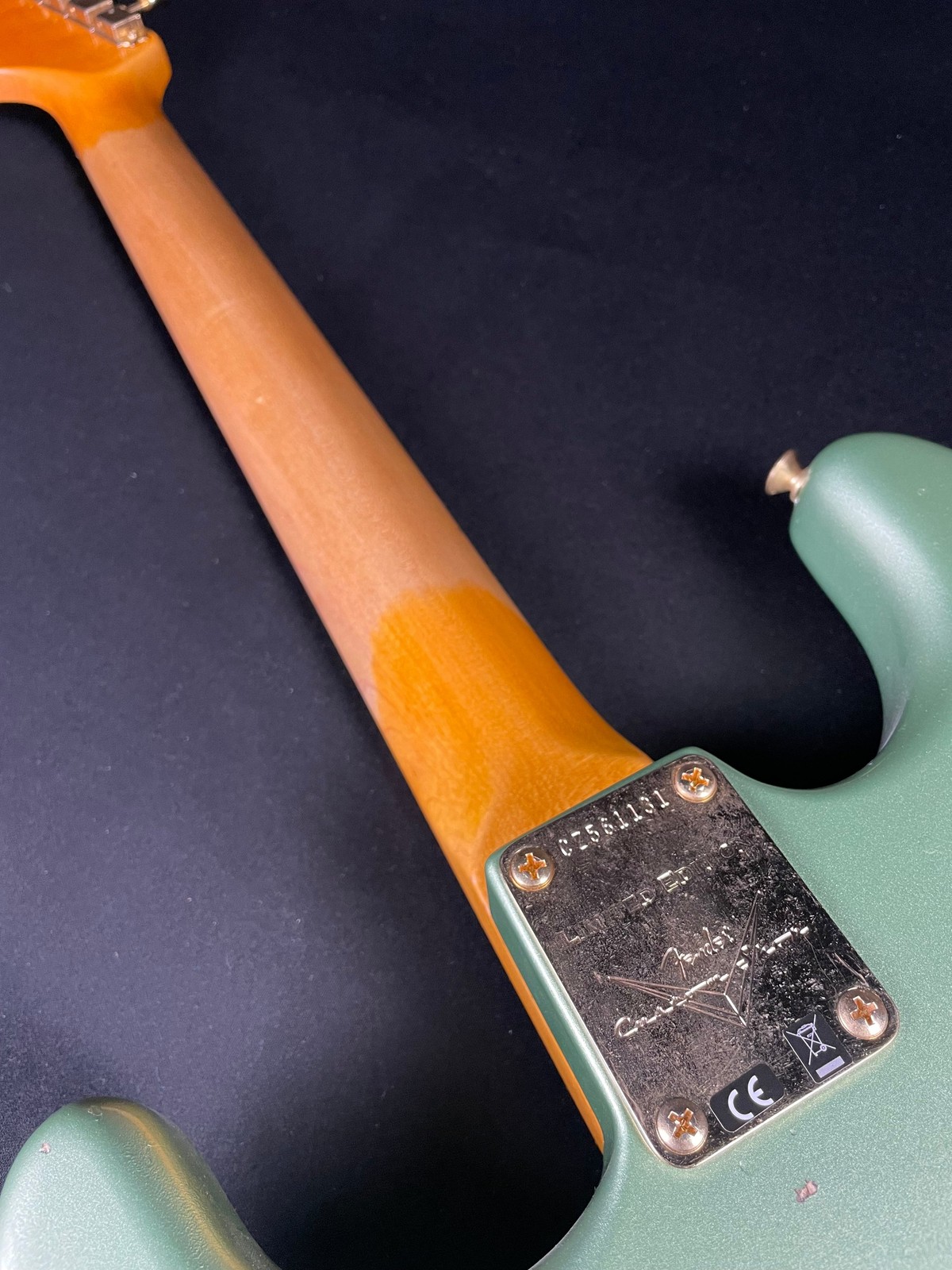 Fender Custom Shop LTD 1965 Dual-Mag Stratocaster – Aged Sage Green Metallic