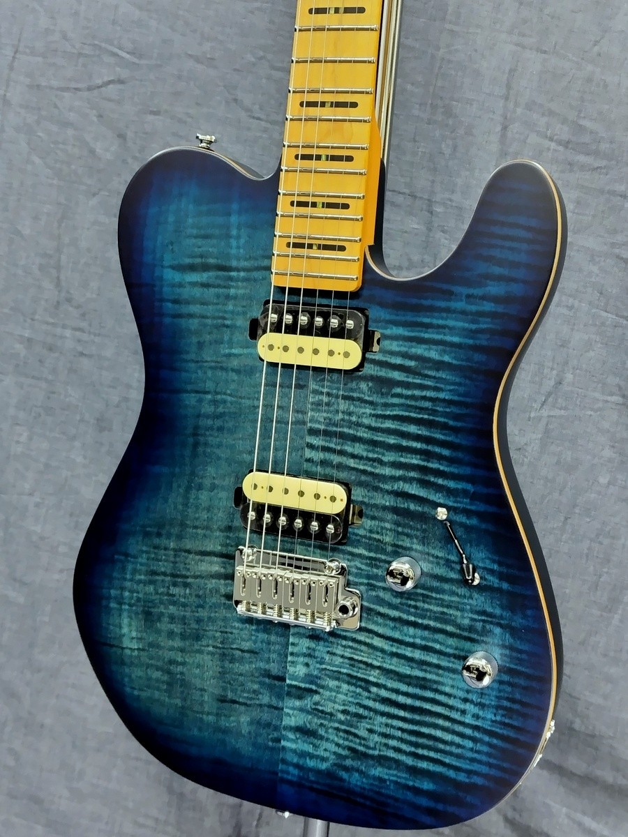 Sire T7 FM TBL Transparent Blue Larry Carlton 895211