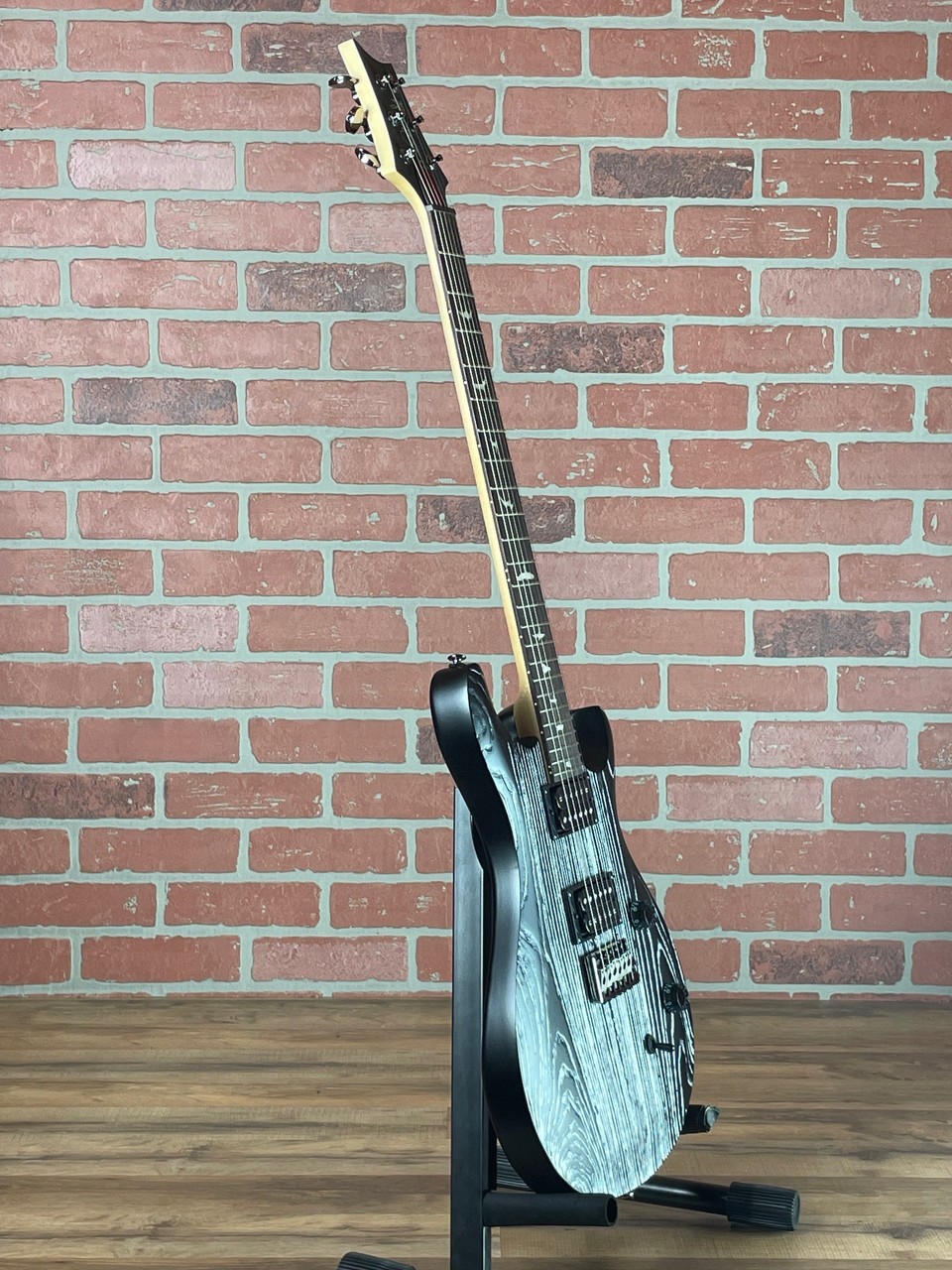 PRS SE Swamp Ash CE 24 Sandblasted Electric Guitar – Sandblasted White