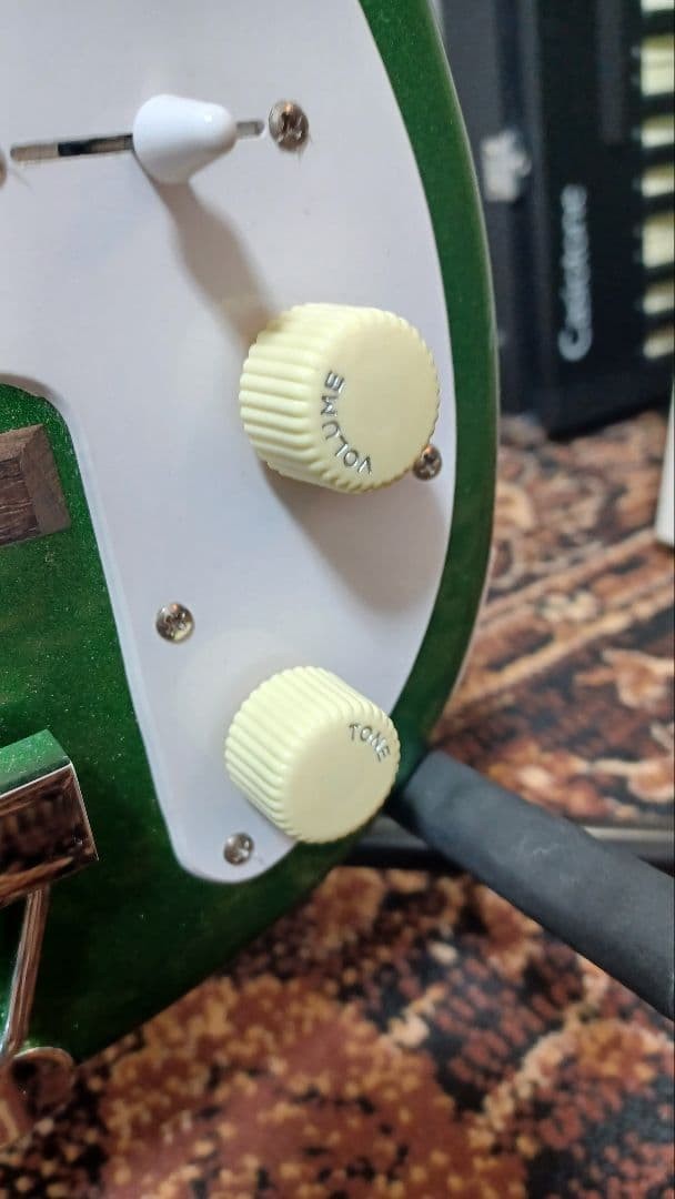 Eastwood Airline H44 DLX Metallic Green Electric Guitar