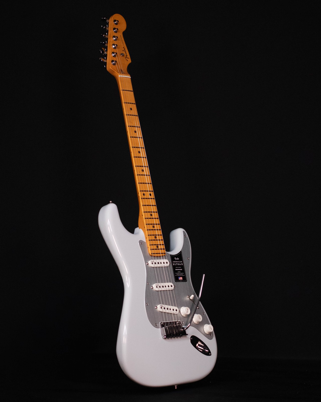 Fender American Ultra II Stratocaster, Maple FB, Avalanche