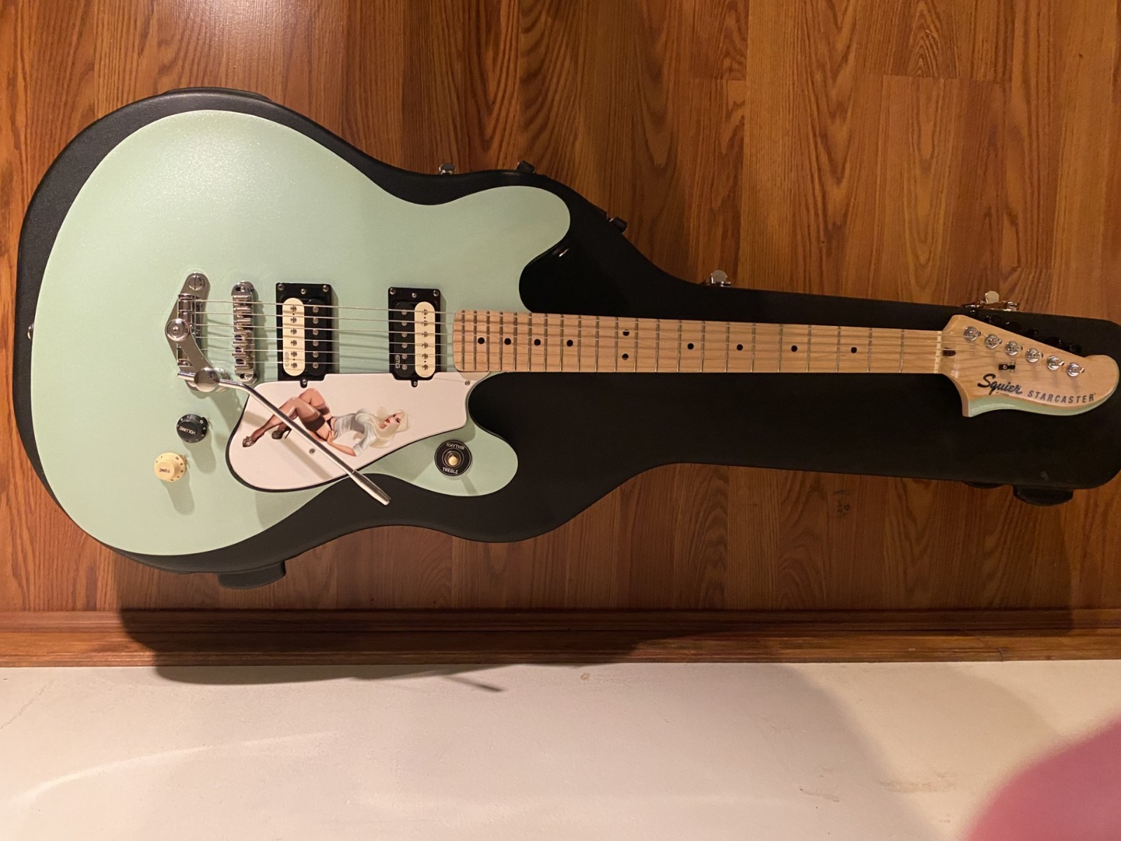 Sea Foam Green Contemporary Fender/Squier Starcaster